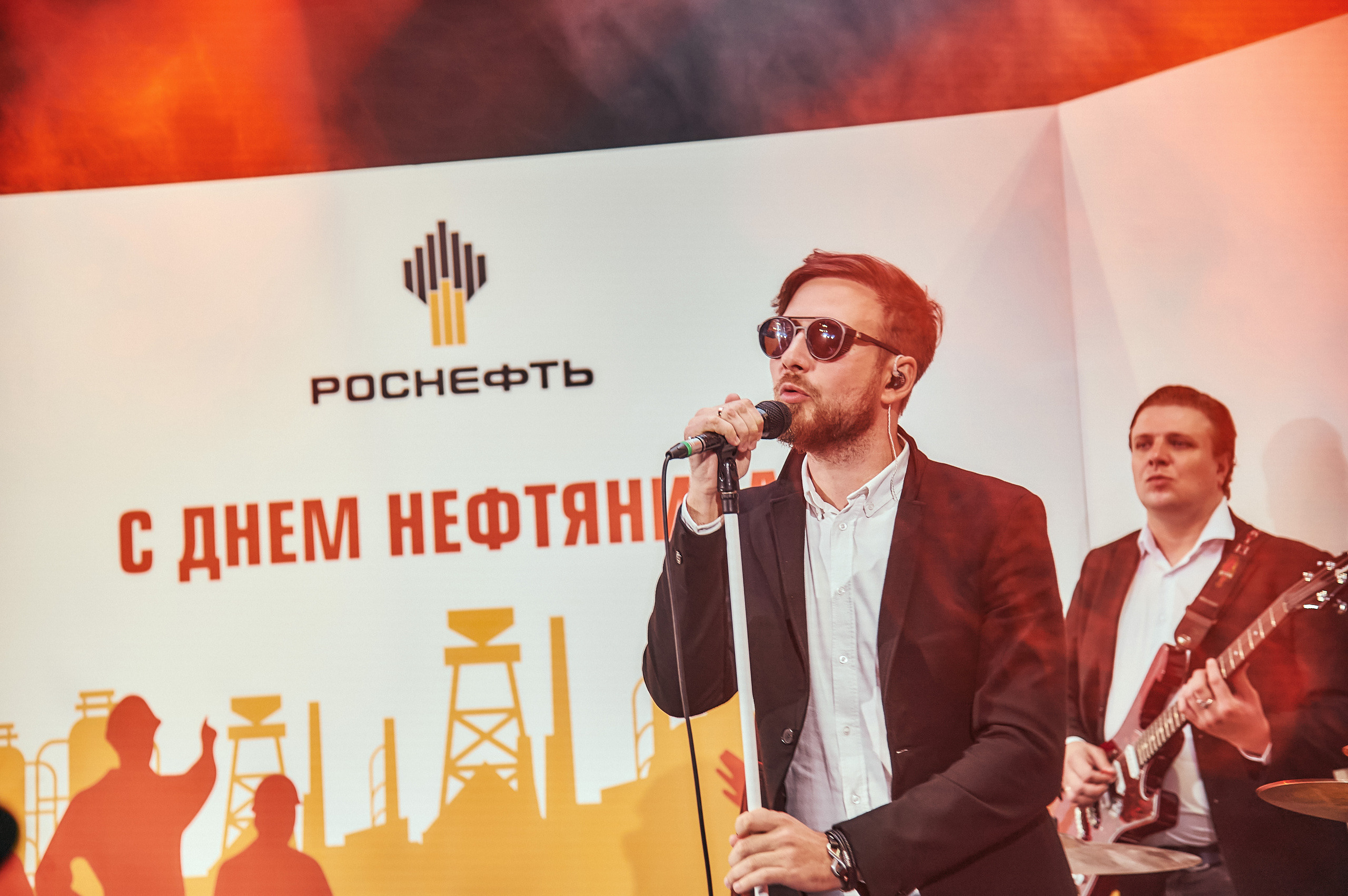 Портфолио репортажной фотосъёмки: "Роснефть" съёмка шоу для «День нефтяника». Фотограф Яковлев Роман — Красноярск