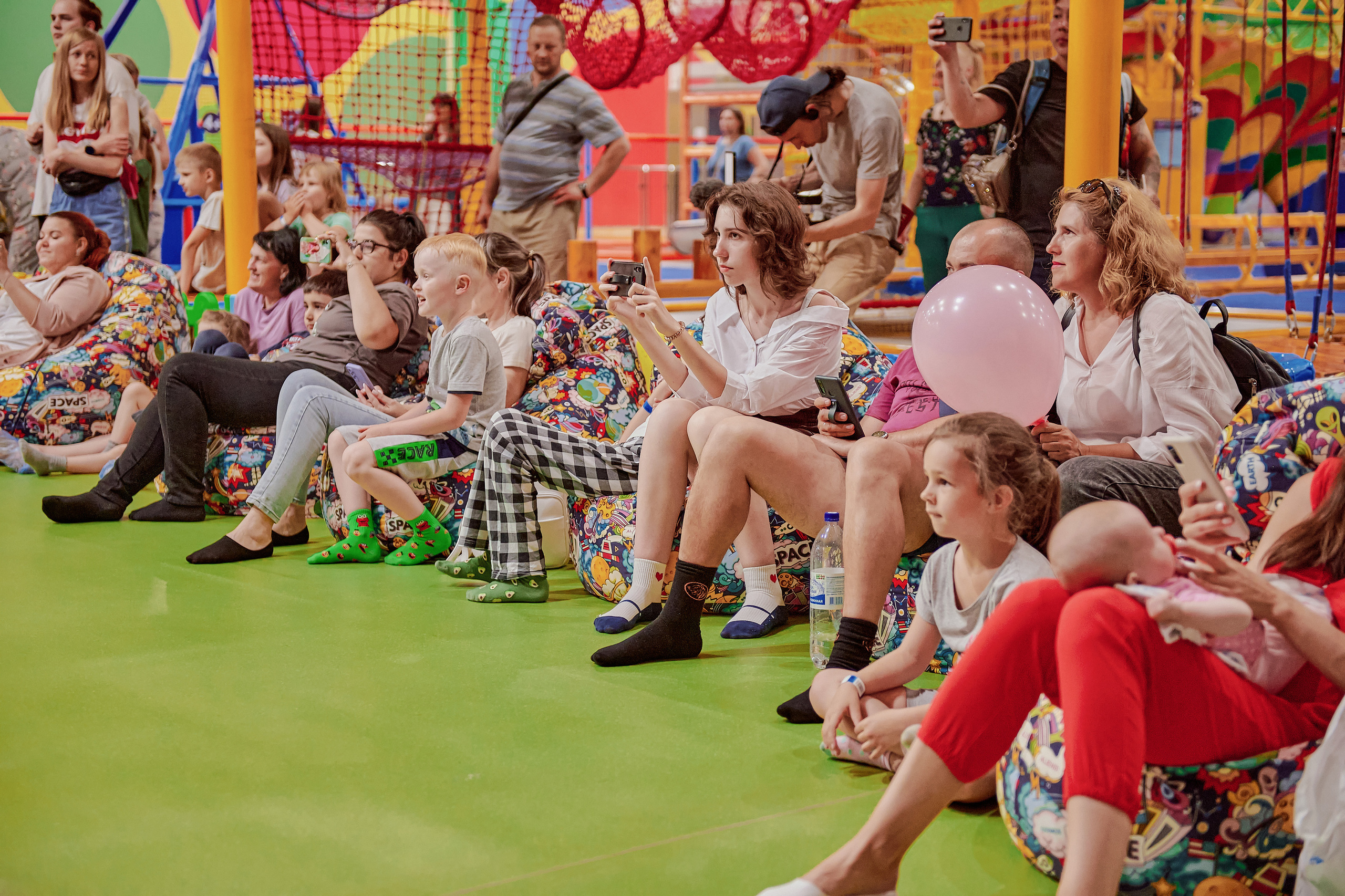 Портфолио репортажной фотосъёмки: Открытие "Vanana park". Фотограф Яковлев Роман — Красноярск