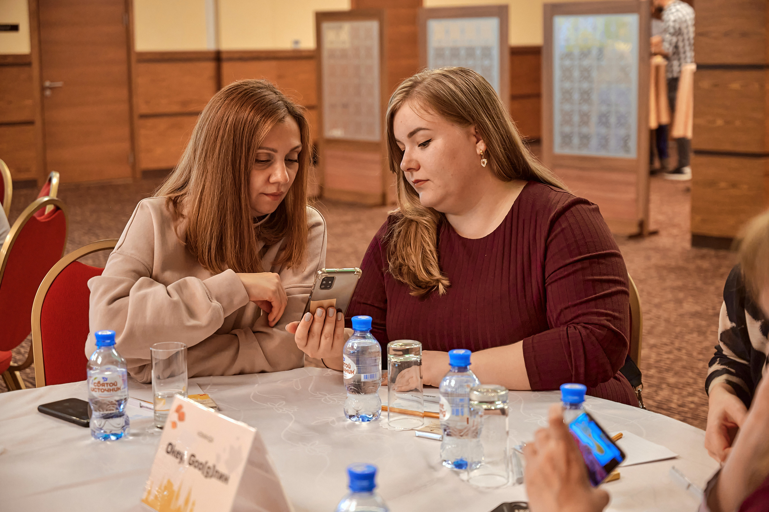 Портфолио репортажной фотосъёмки: "Роснефть" Hilton Garden Inn. Фотограф Яковлев Роман — Красноярск