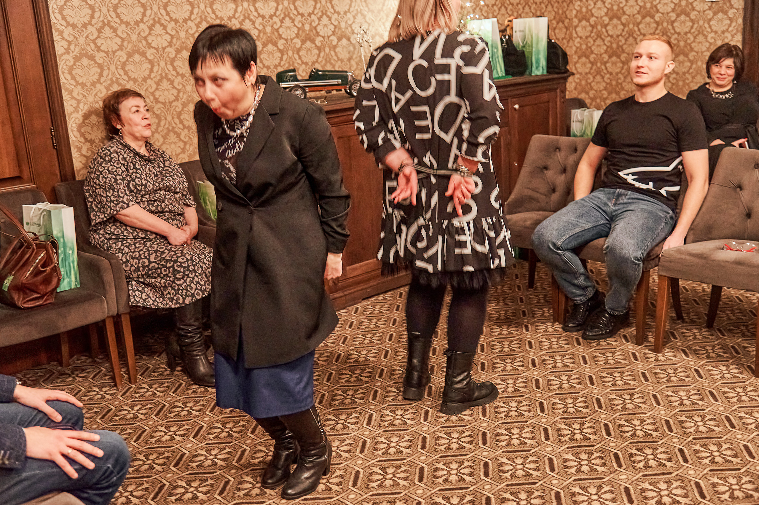 Портфолио репортажной фотосъёмки: "Сбербанк" Новый год. Фотограф Яковлев Роман — Красноярск