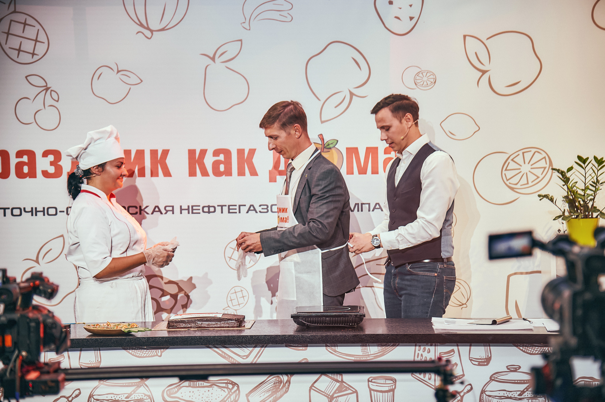 Портфолио репортажной фотосъёмки: "Роснефть" съёмка шоу для «День нефтяника». Фотограф Яковлев Роман — Красноярск