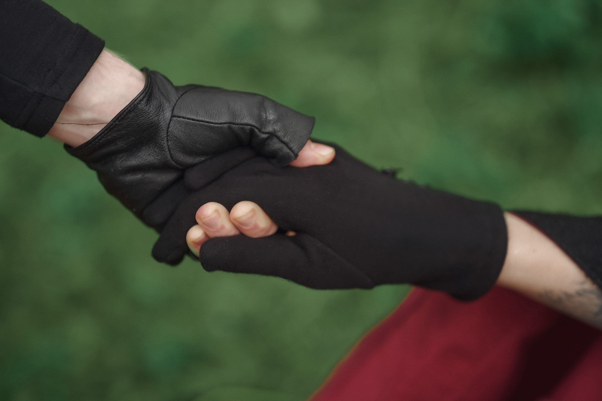 Каролина и Сергей — Предсвадебная съёмка в стиле «Ведьмак». Фотограф Яковлев Роман — Красноярск