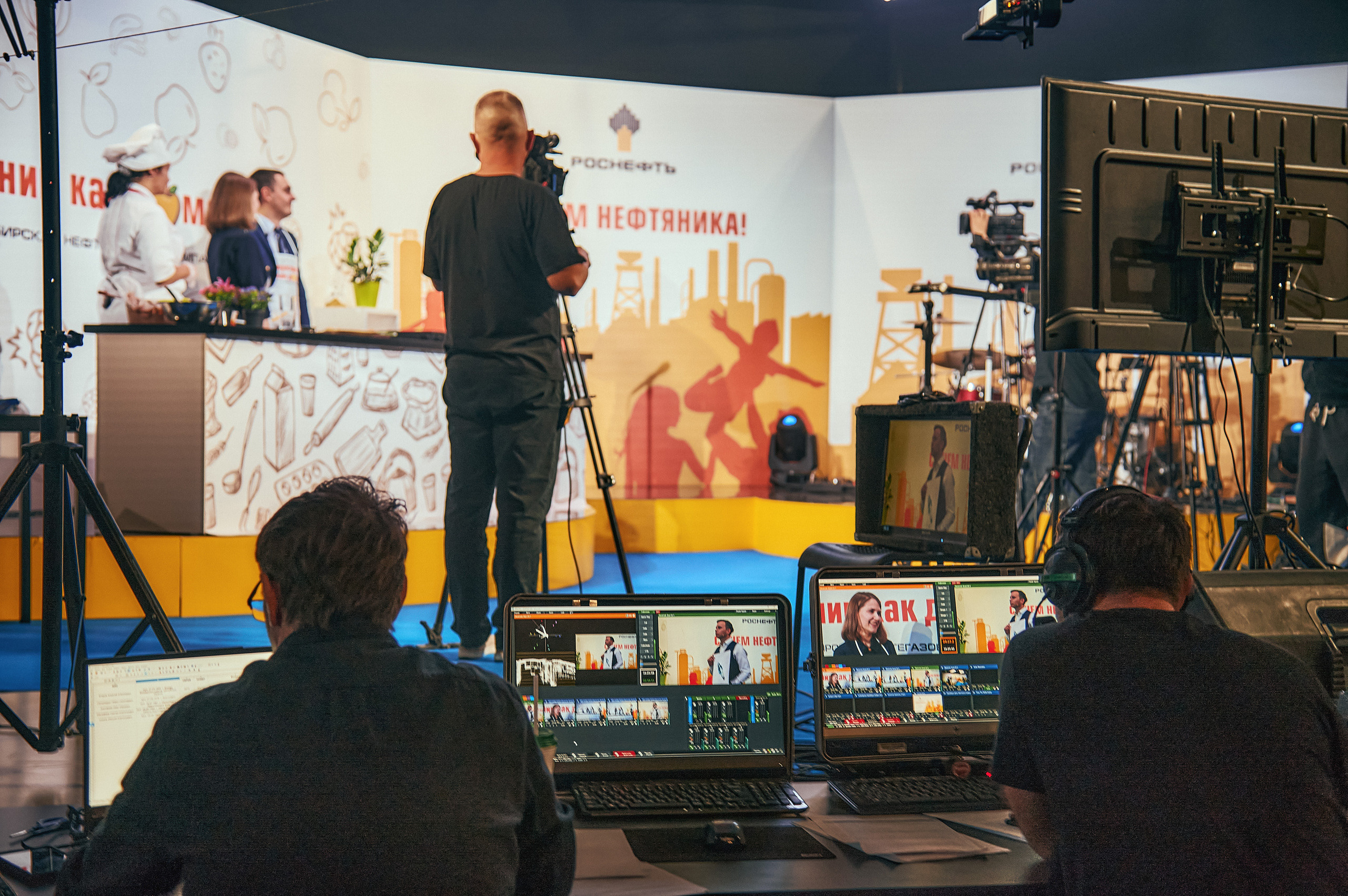 Портфолио репортажной фотосъёмки: "Роснефть" съёмка шоу для «День нефтяника». Фотограф Яковлев Роман — Красноярск