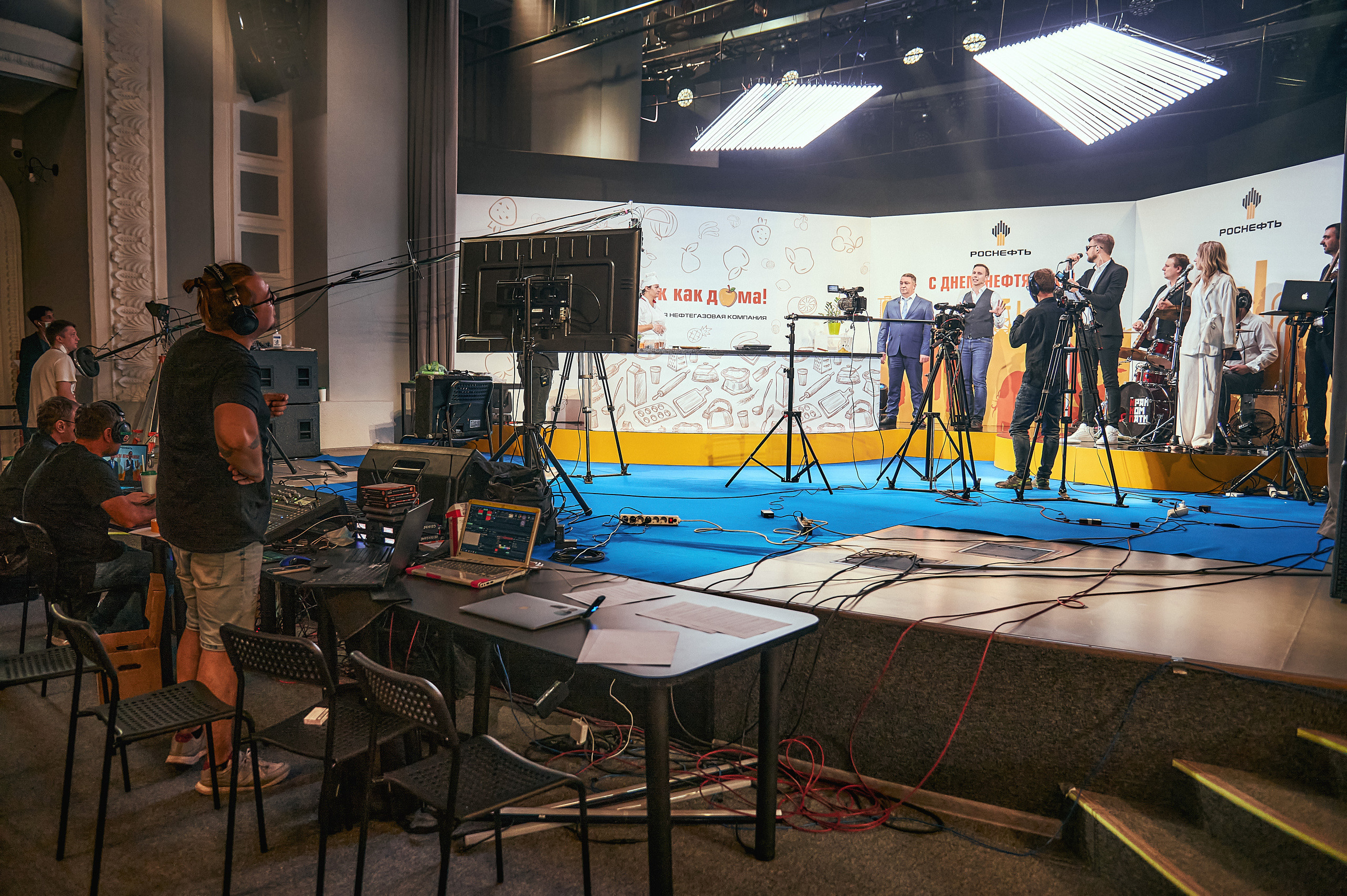Портфолио репортажной фотосъёмки: "Роснефть" съёмка шоу для «День нефтяника». Фотограф Яковлев Роман — Красноярск