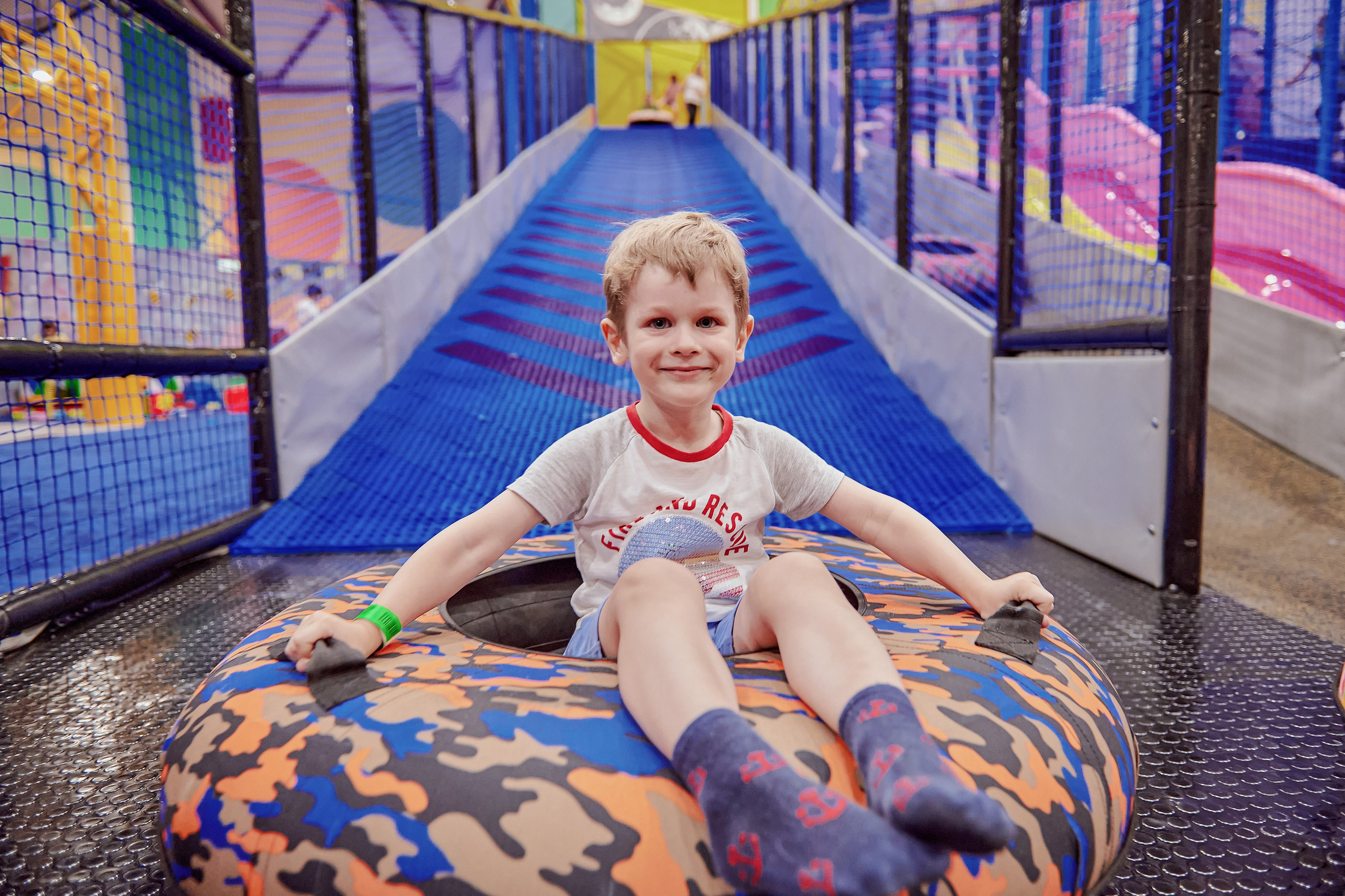 Портфолио репортажной фотосъёмки: Открытие "Vanana park". Фотограф Яковлев Роман — Красноярск