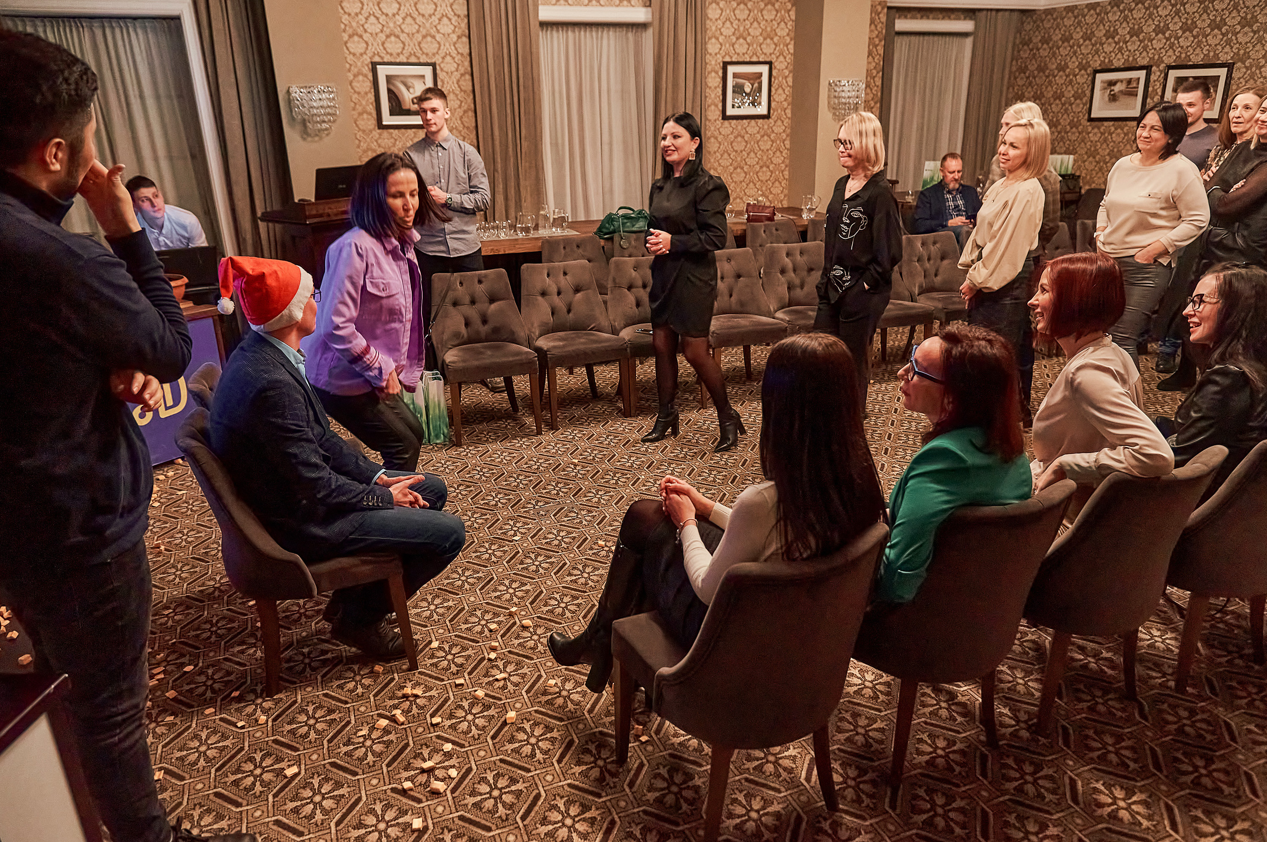 Портфолио репортажной фотосъёмки: "Сбербанк" Новый год. Фотограф Яковлев Роман — Красноярск