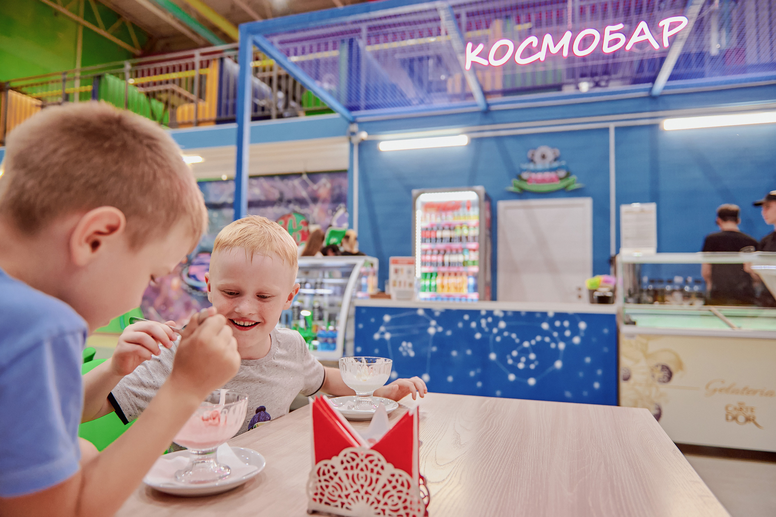 Портфолио репортажной фотосъёмки: Открытие "Vanana park". Фотограф Яковлев Роман — Красноярск