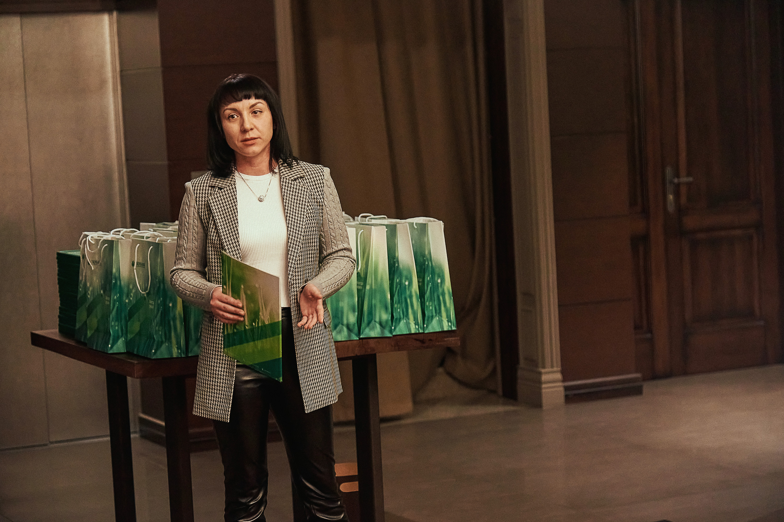 Портфолио репортажной фотосъёмки: "Сбербанк" Новый год. Фотограф Яковлев Роман — Красноярск