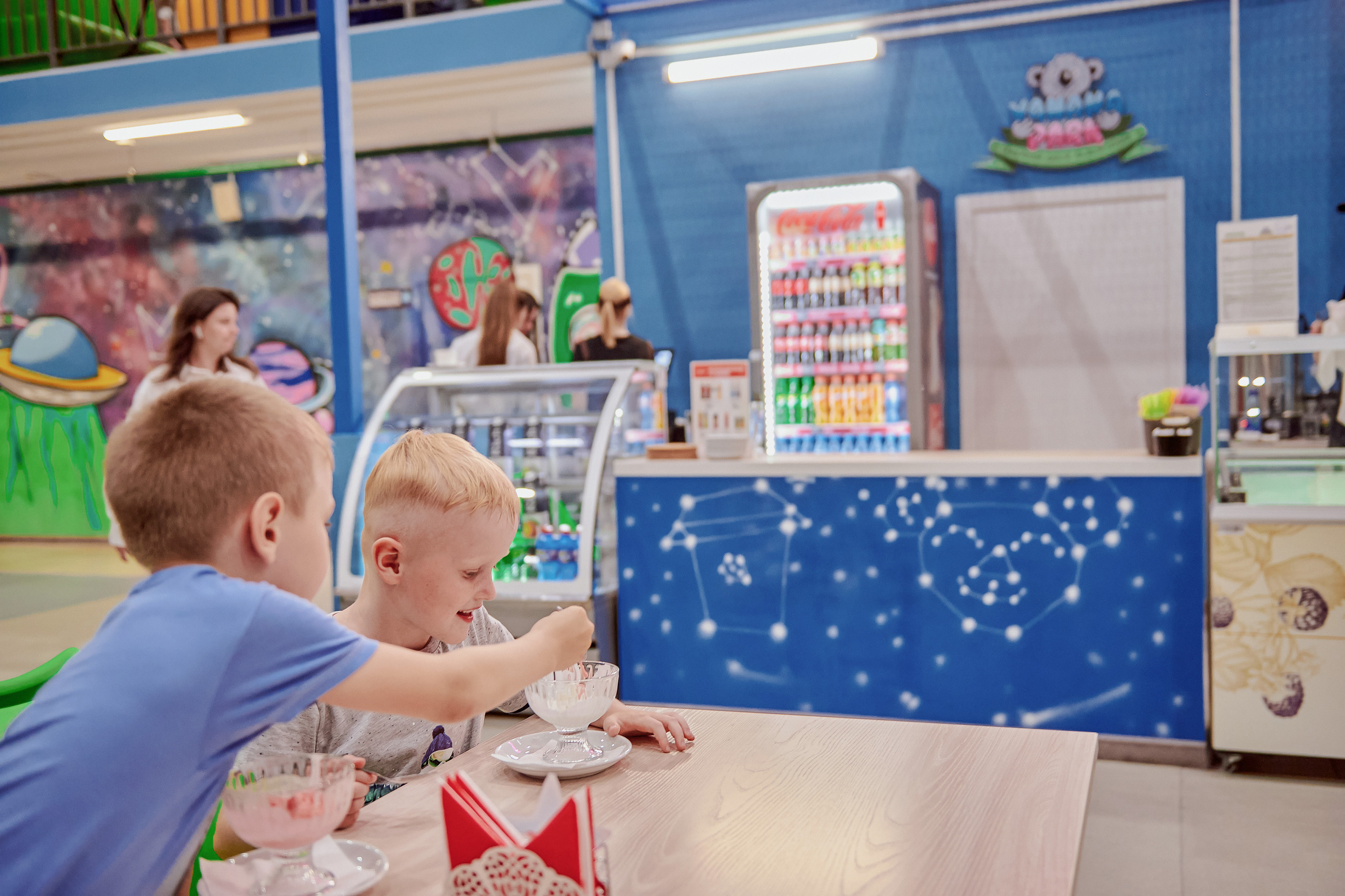 Портфолио репортажной фотосъёмки: Открытие "Vanana park". Фотограф Яковлев Роман — Красноярск