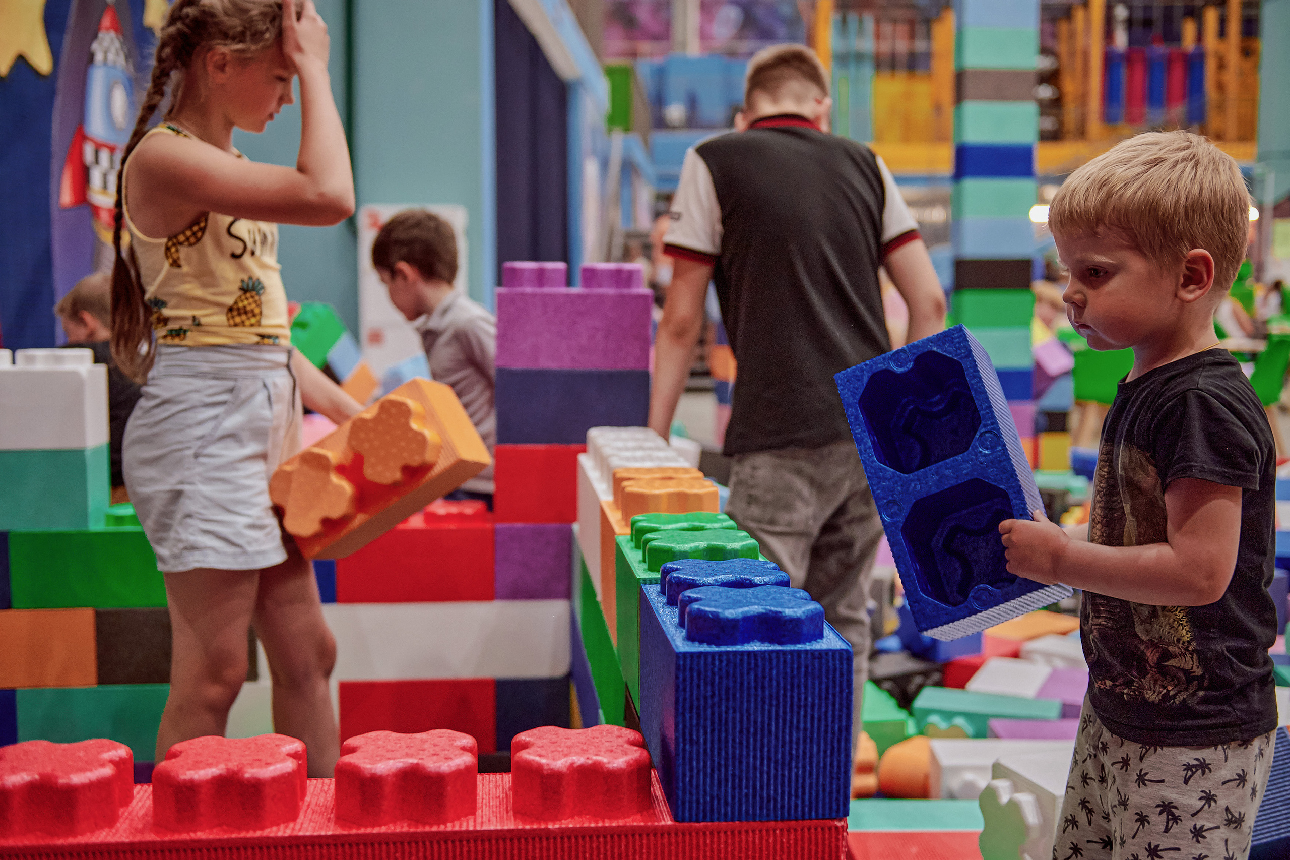 Портфолио репортажной фотосъёмки: Открытие "Vanana park". Фотограф Яковлев Роман — Красноярск