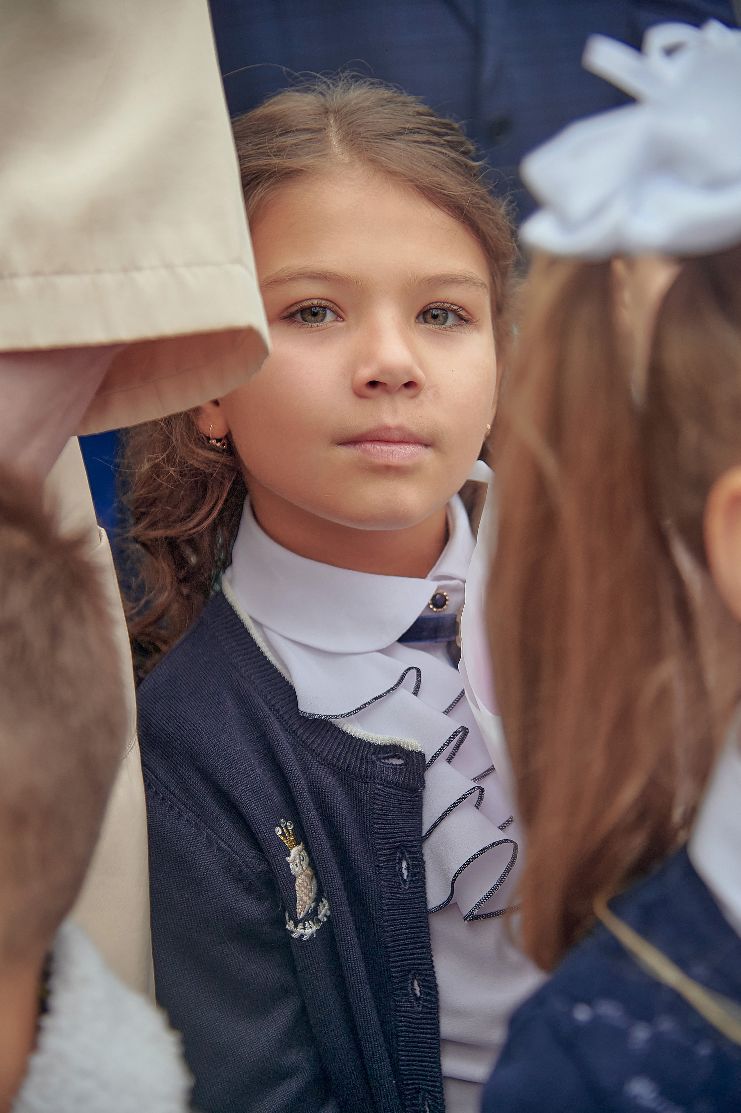 Портфолио репортажной фотосъёмки: 1 сентября в школе № 149. Фотограф Яковлев Роман — Красноярск