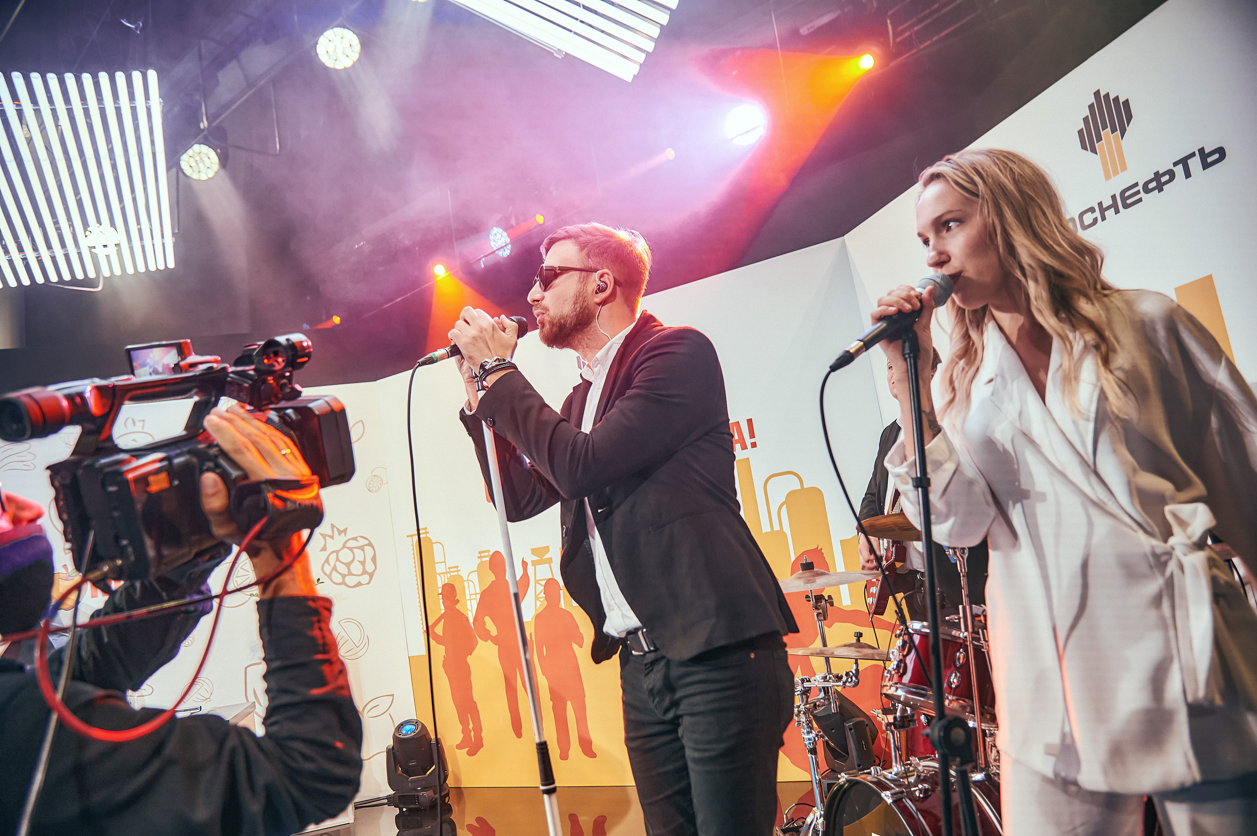 Портфолио репортажной фотосъёмки: "Роснефть" съёмка шоу для «День нефтяника». Фотограф Яковлев Роман — Красноярск