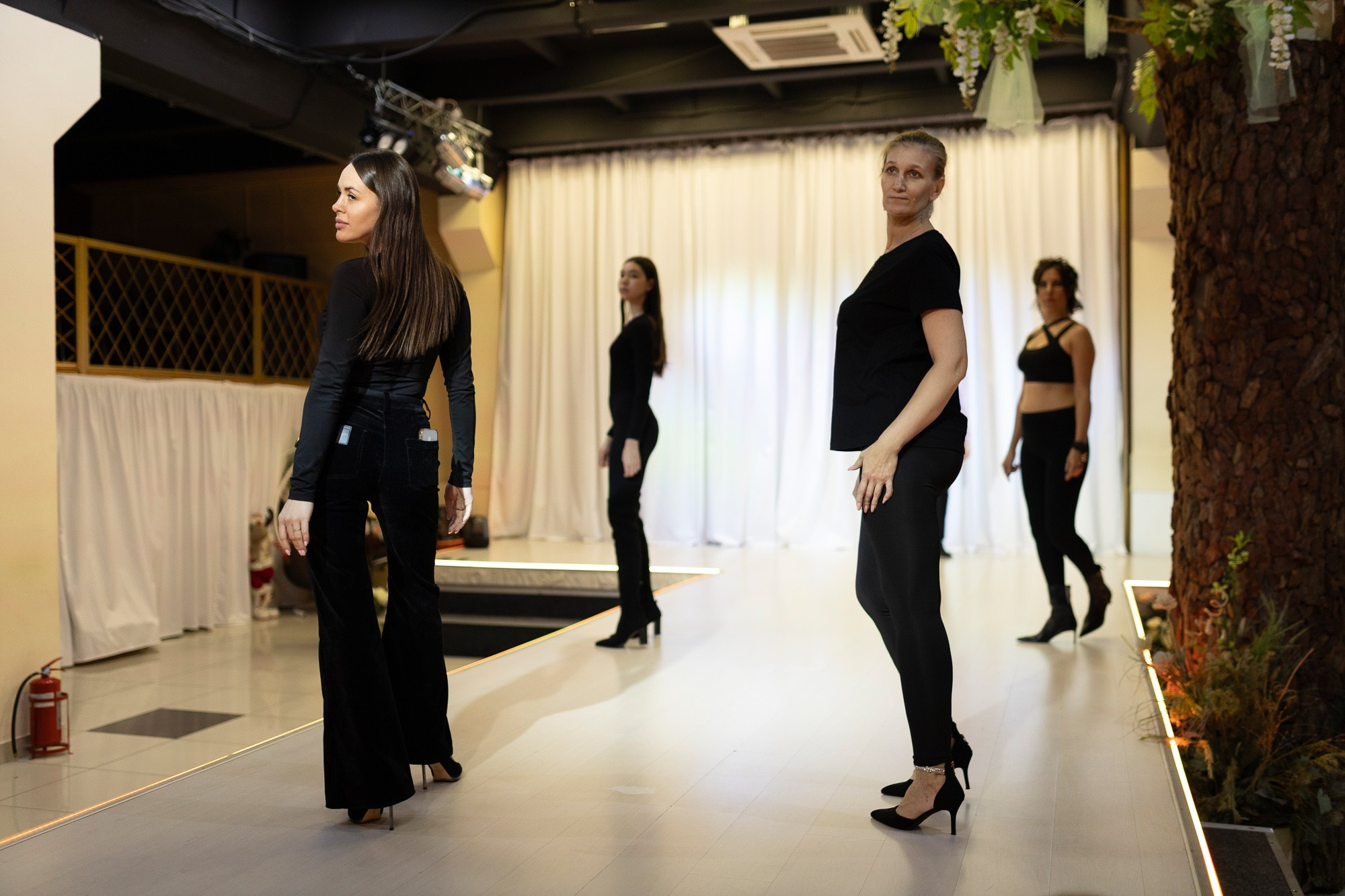 Показ моды Mexa Shop. Andrey Pospelove. Фотограф в Саратове