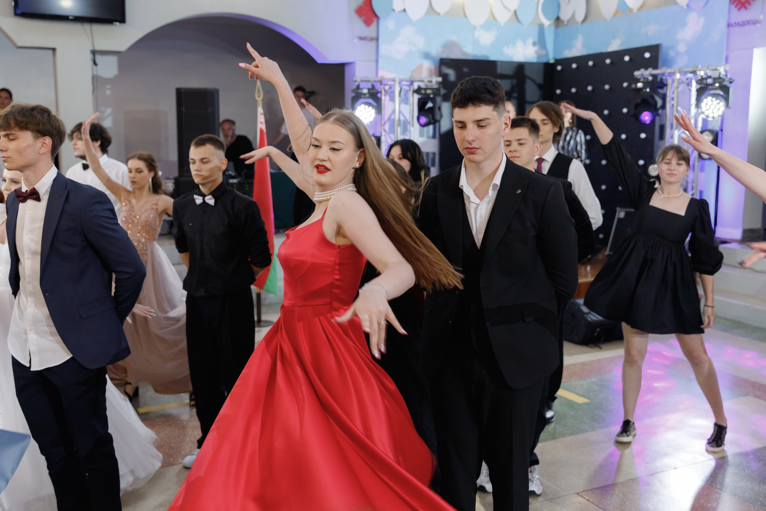 Школьный выпускной 2023 год в Минске. Свадебный фотограф в Минске/Беларуси Сергей Спиридонов