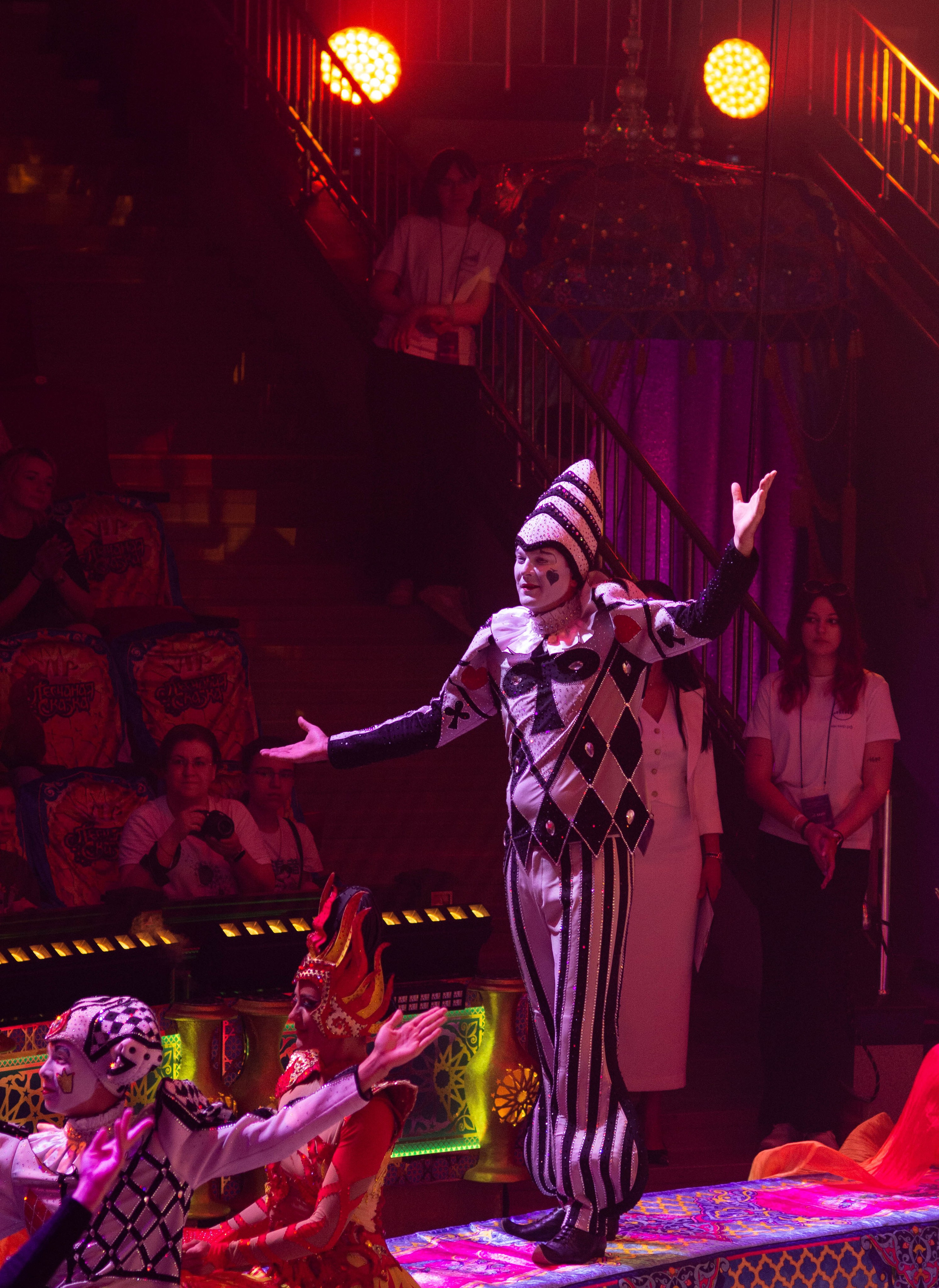 Пресс-конференция шоу ГИИ ЭРАДЗЕ «Песчаная сказка» Саратов 2024. Вадим Малянов — фотограф / видеограф в Саратове