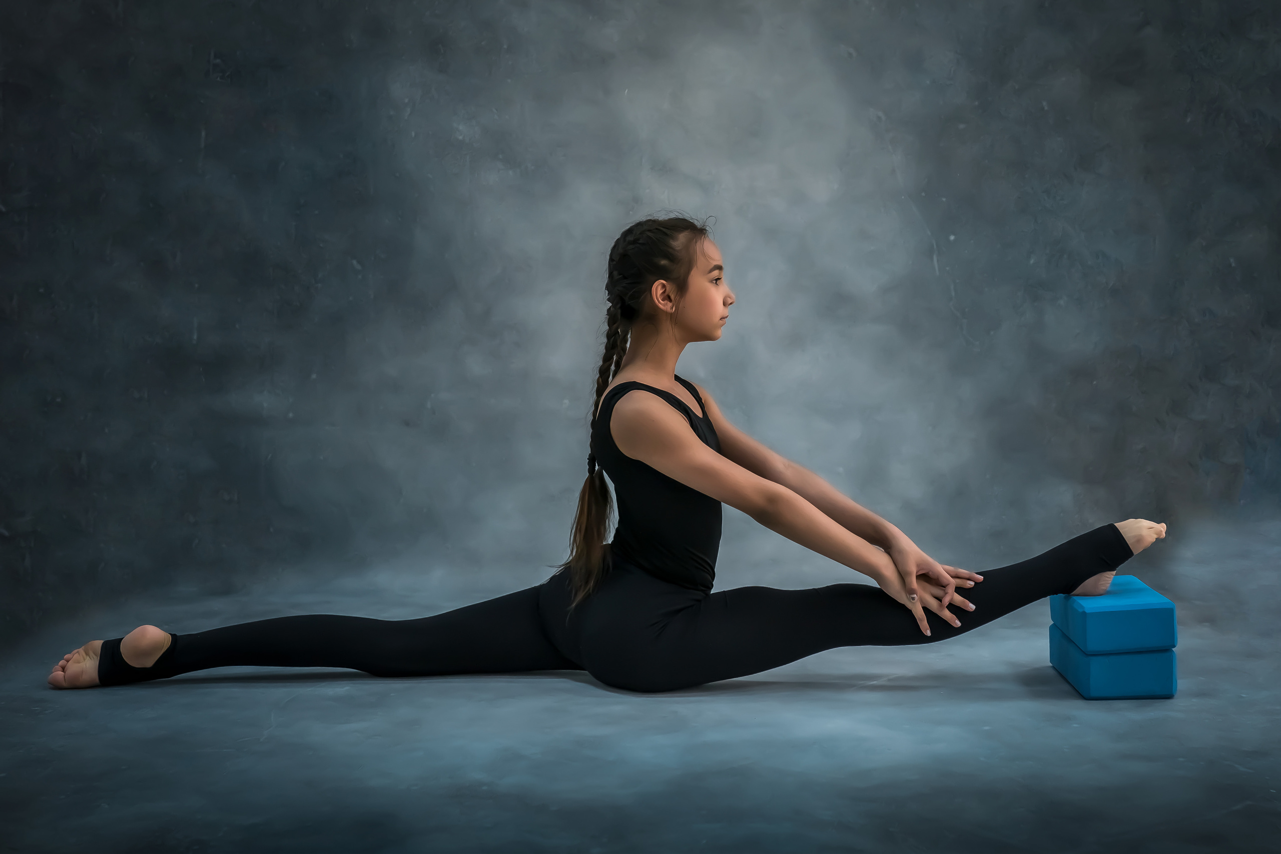 Воспитанницы школы танцев и воздушной акробатики. Фотограф и видеограф г. Нягань Анна Горшкова