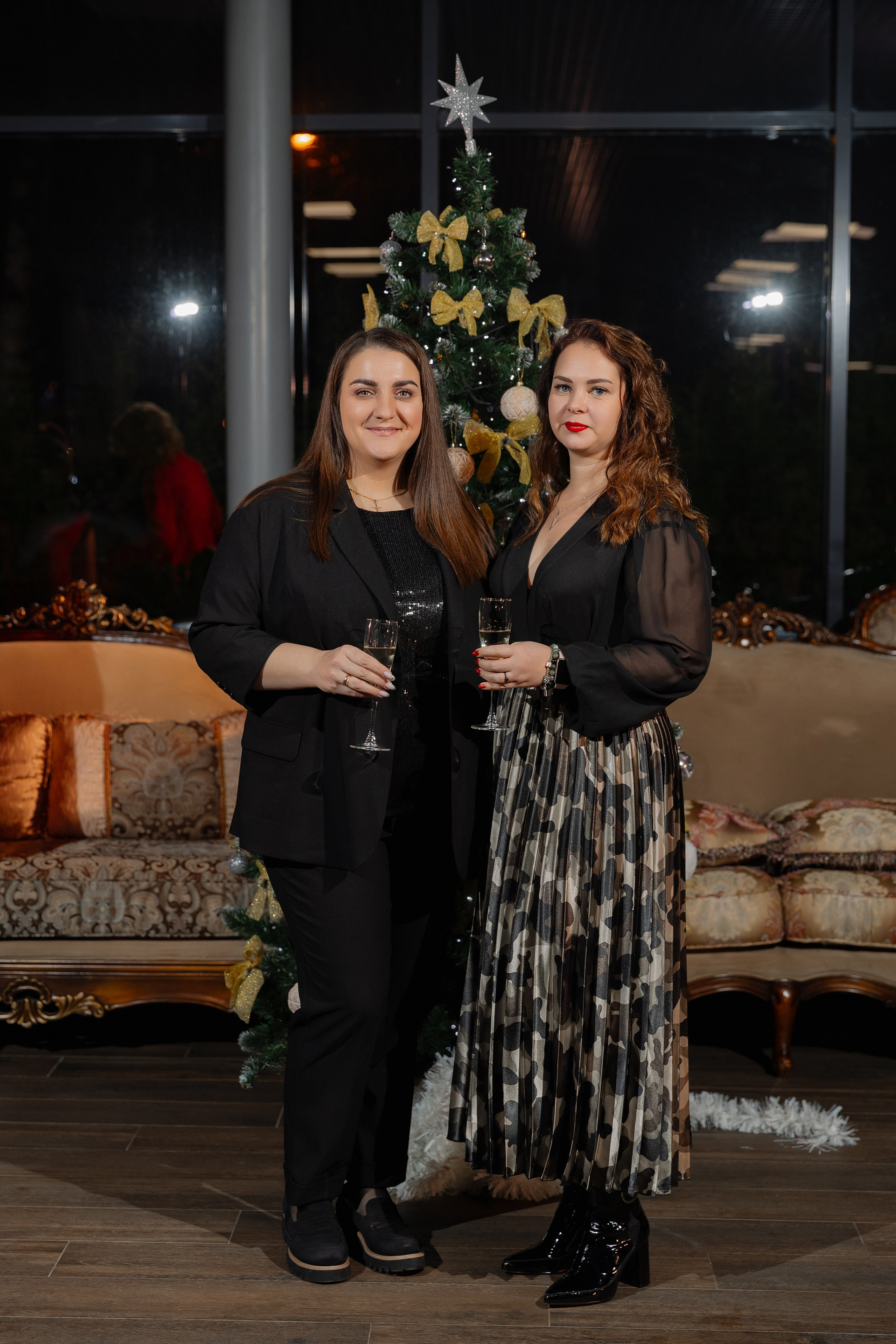 Корпоративная новогодняя фотосъемка для BELARUSBANK в Ресторане «Урарту». Свадебный фотограф в Минске/Беларуси Сергей Спиридонов