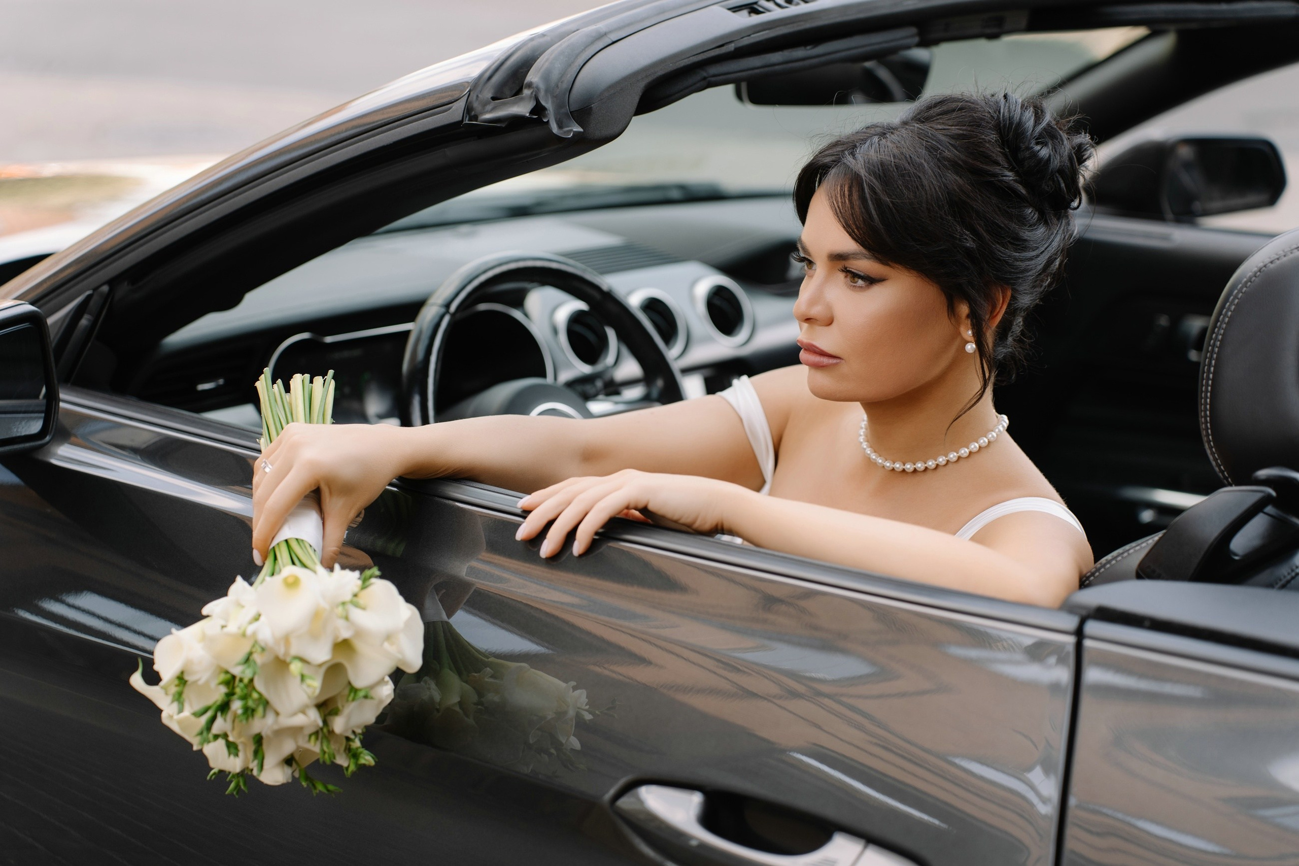 Свадебная фотосессия с кабриолетом. Свадебный и семейный фотограф в Москве Светлана Зоткина