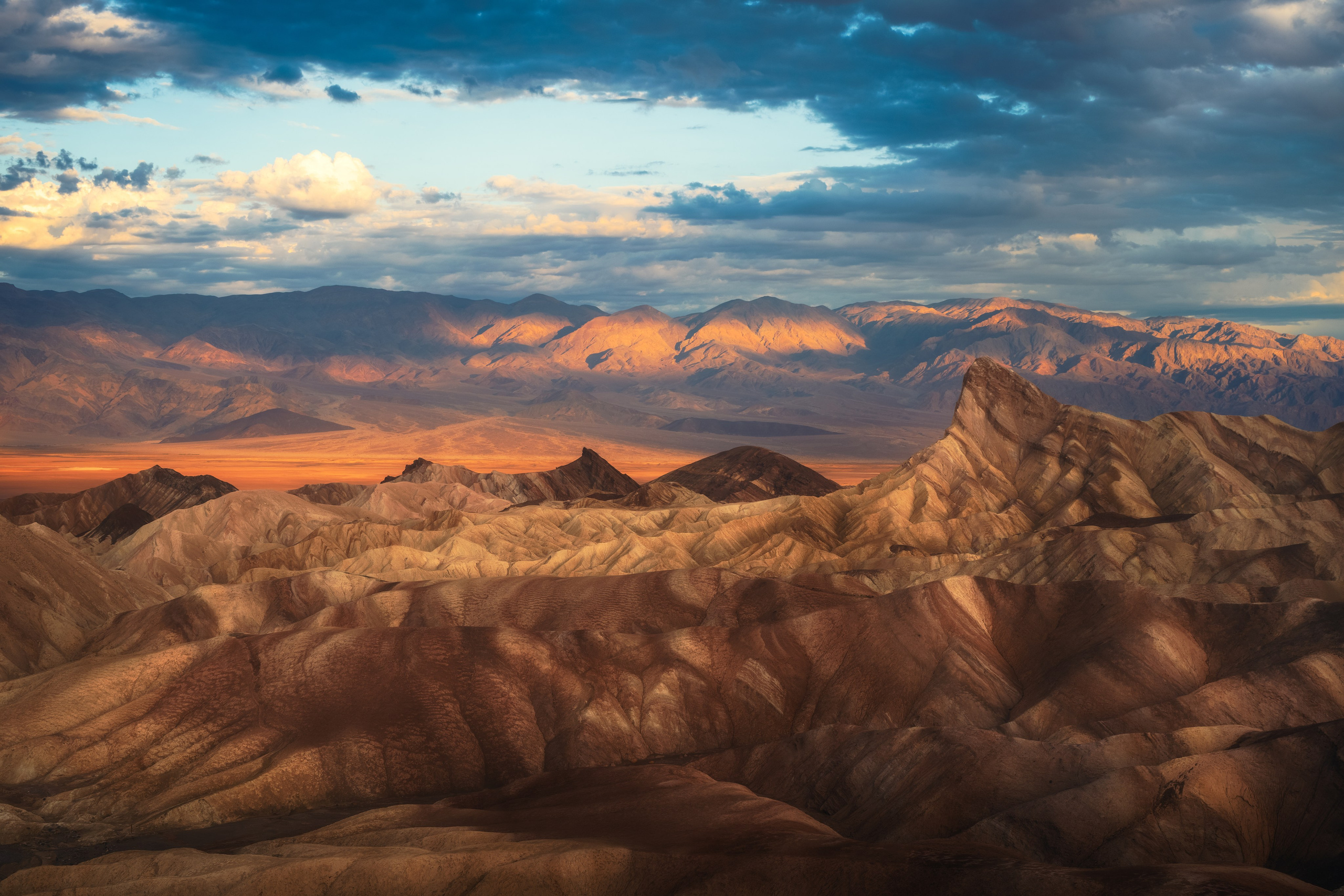 Death valley (USA). Serge Sadov about landscape, cityscape, travel