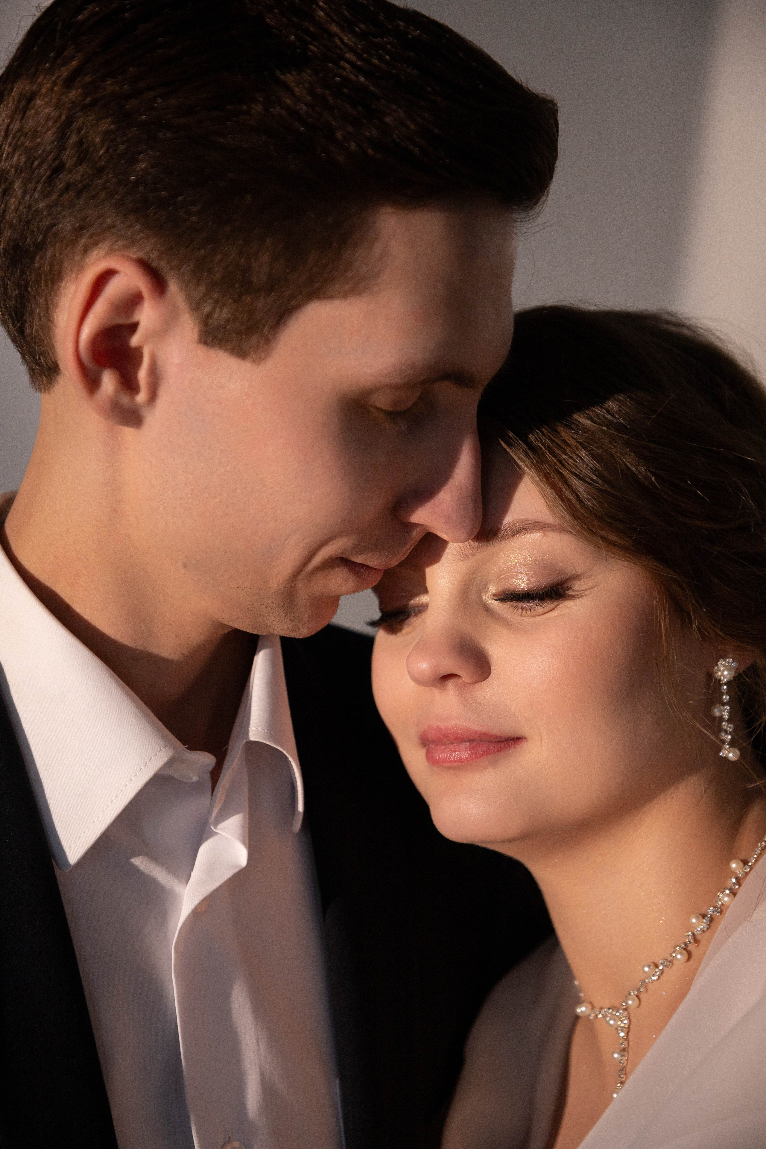 Свадебная фотосессия в студии. Фотограф Анастасия Тихонова