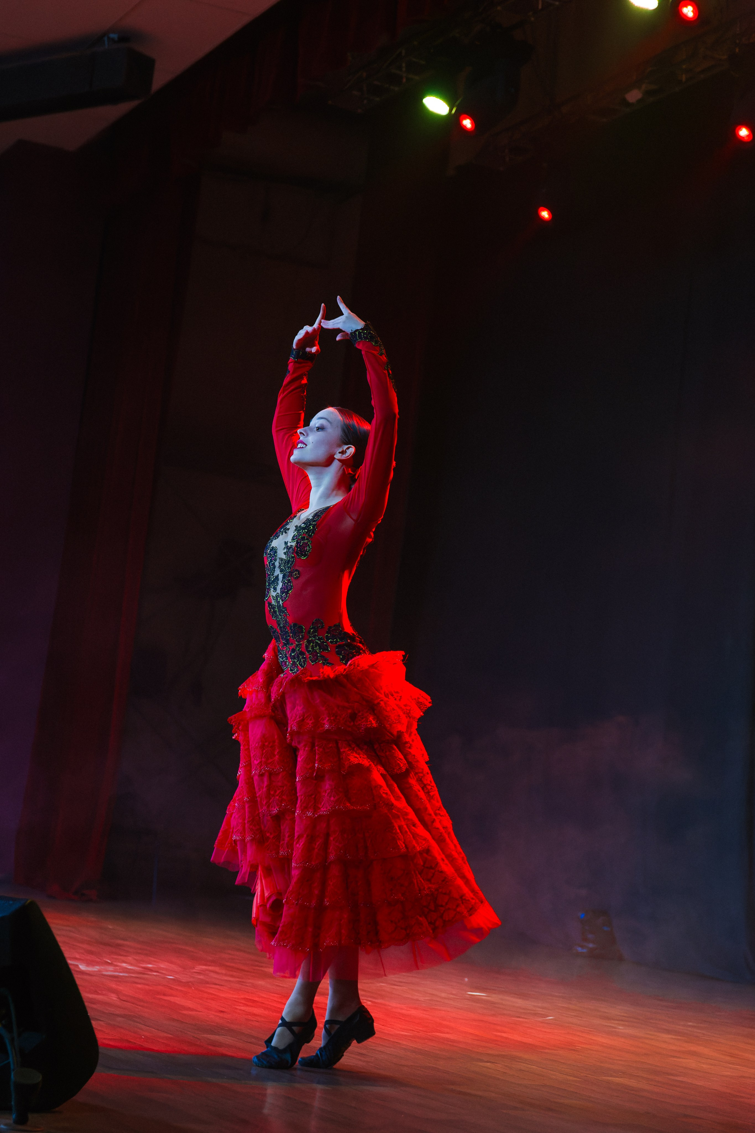 СмолГУ — Зеленое Яблоко — 2023. Танец. KiPPER Gallery — Фотограф