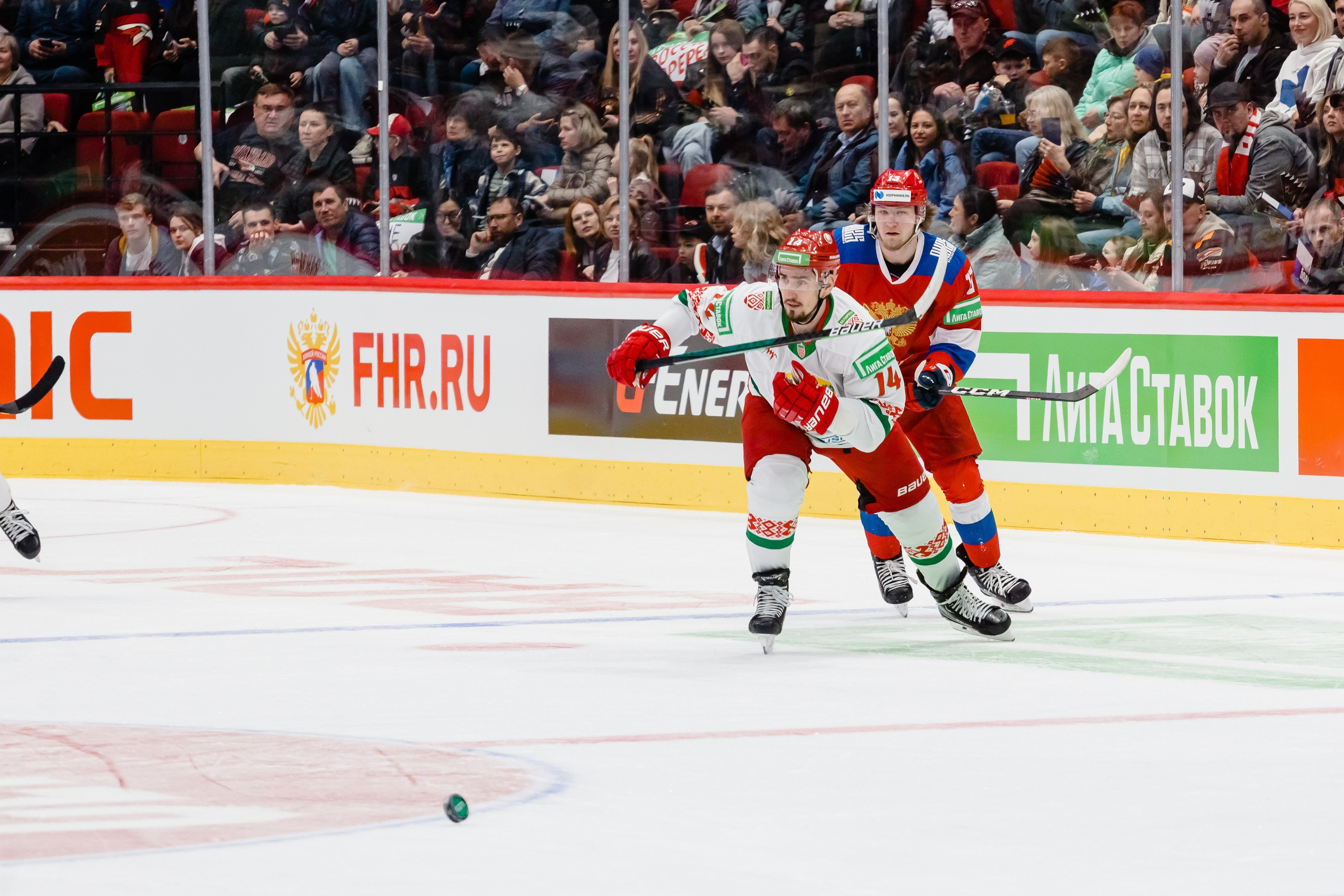 Россия — Беларусь. Свадебный и репортажный фотограф в Омске. Червоткин Никита