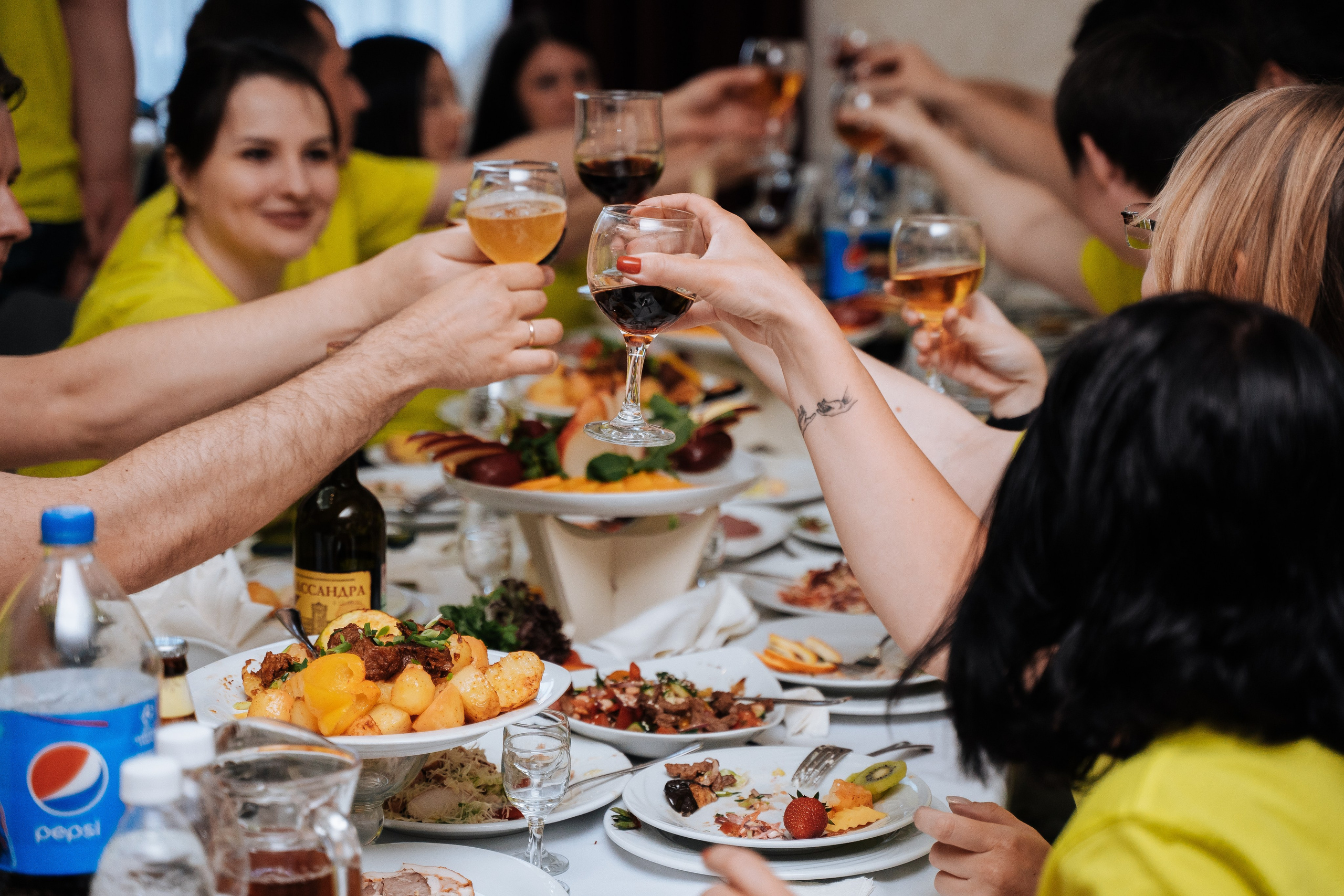 Yes Holding. Свадебный фотограф в Симферополе