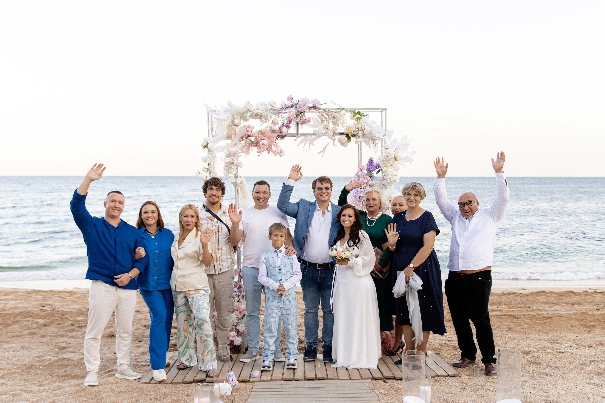 Свадебная фотосессия у моря в городе Феодосия. Свадебный фотограф и видеограф Краснодар, Ростов, Сочи, Новороссийск