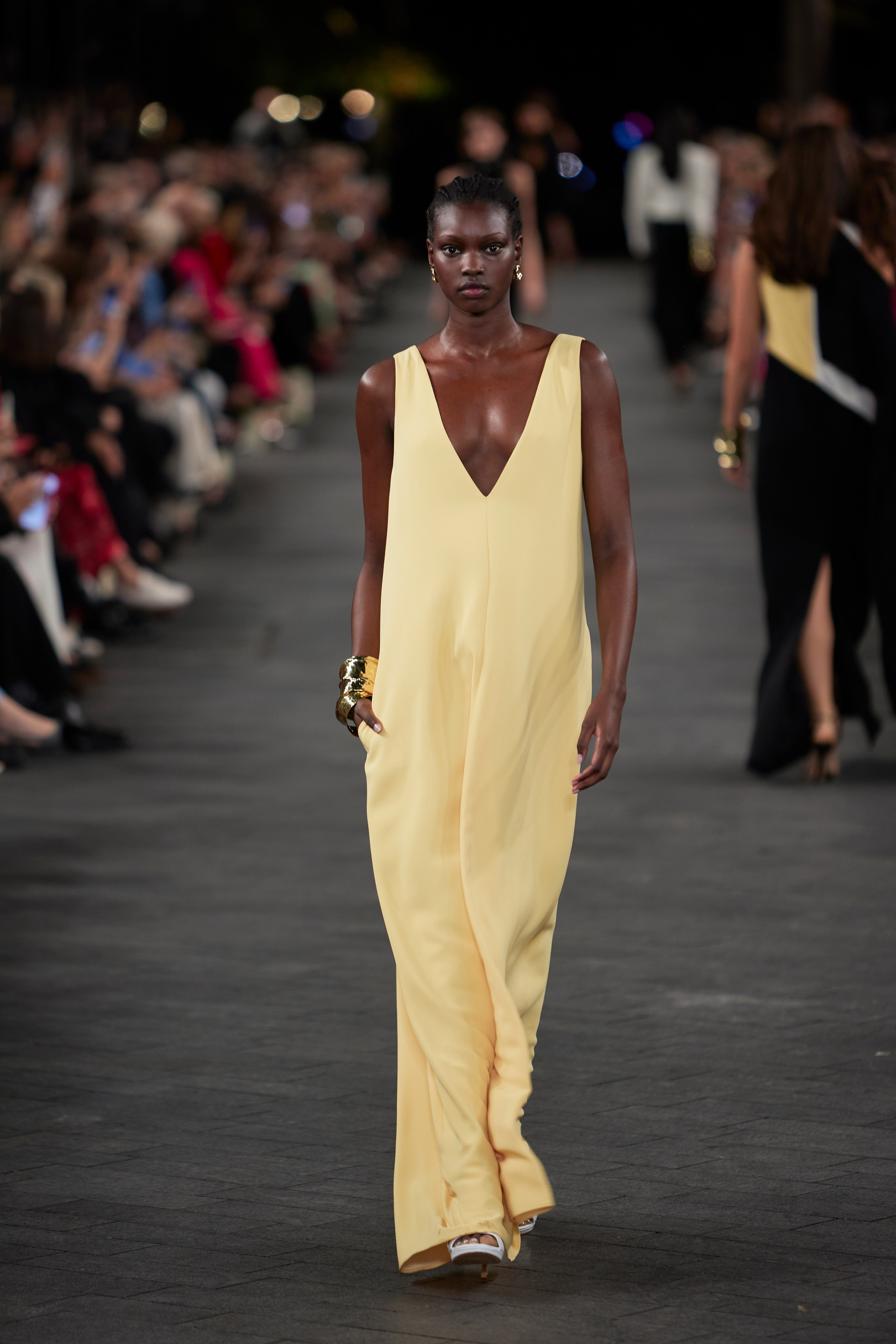 Carla Zampatti, AFW2025. Maria Poleshchuk, commercial photographer in Sydney