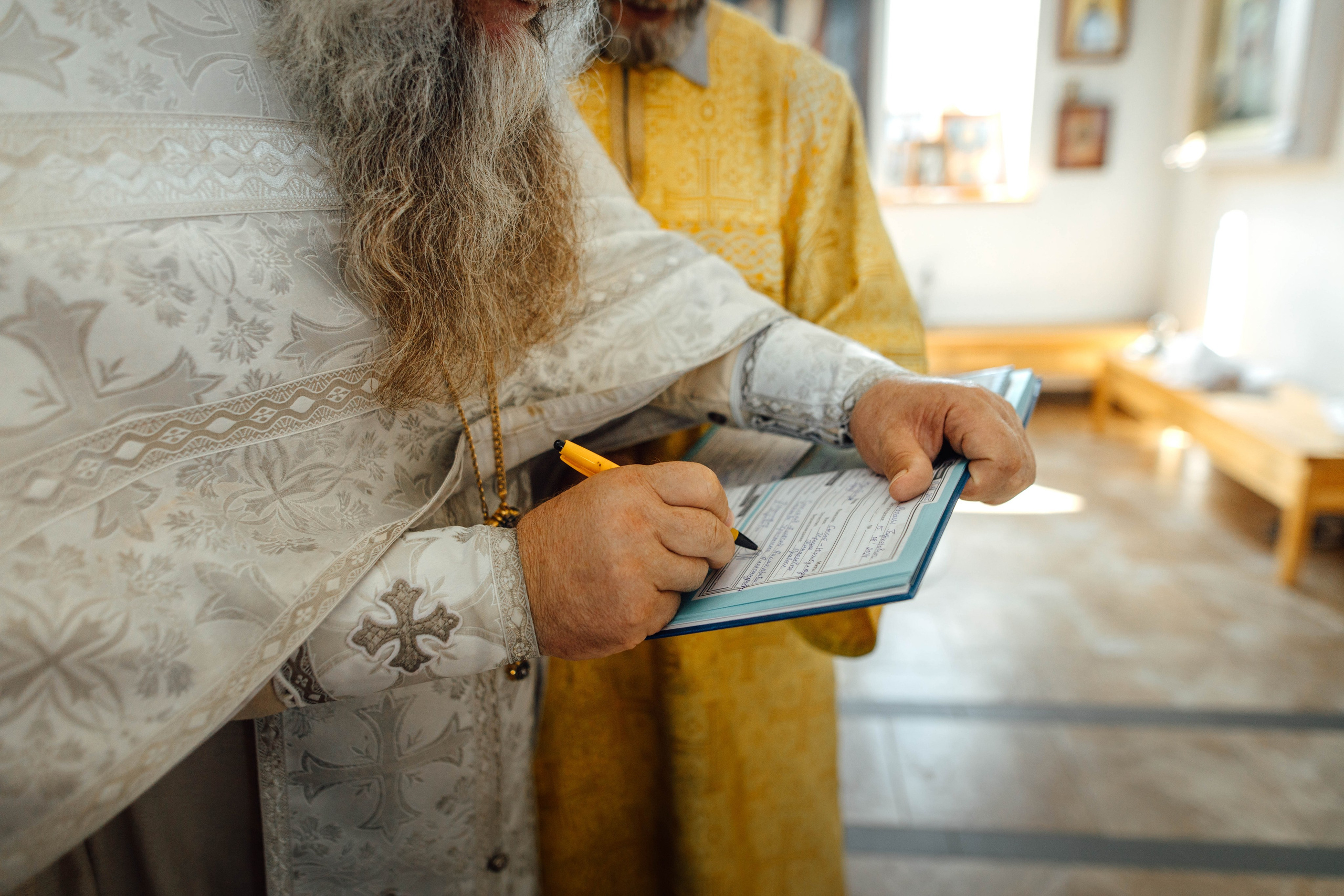 Крещение Энвера (Михаила), д. Колядищи, храм Успения Пр. Богородицы, август 2025