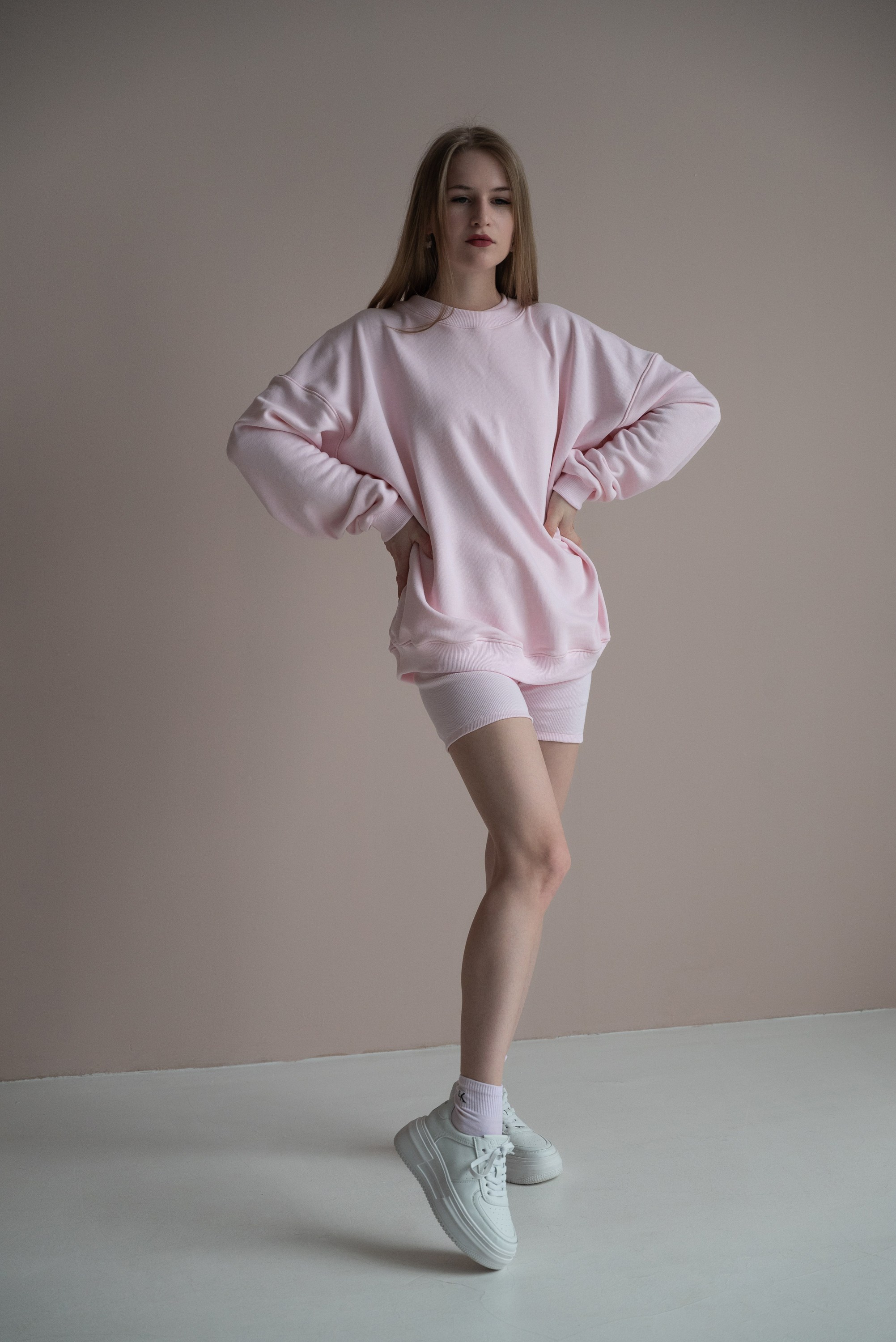 Каталог одежды для маркетплейсов. Свадебный фотограф Ижевск Петр Шишков