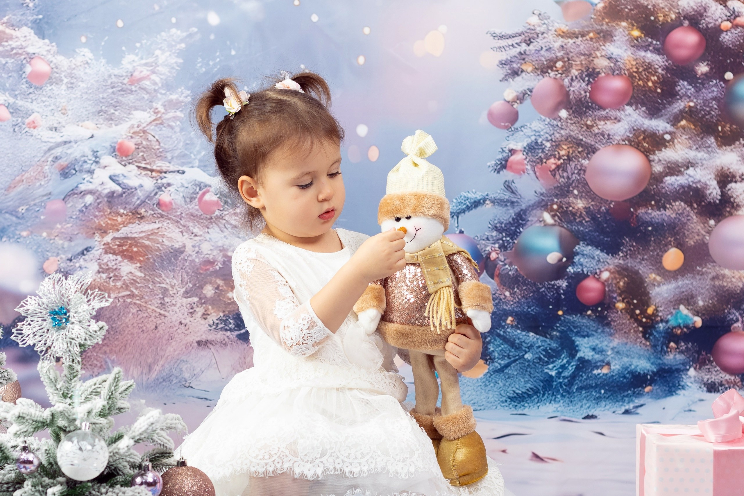 Семейная новогодняя фотосессия. Фотостудия «Олеся». Фотостудия в г. Верхняя Пышма