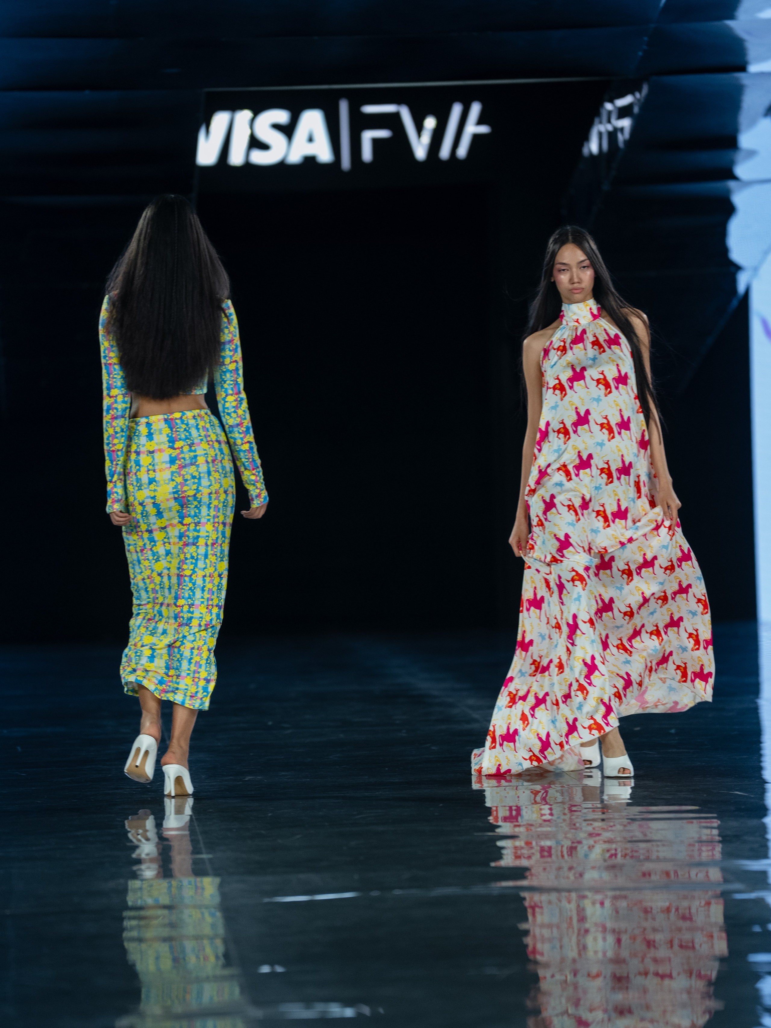 Visa Fashion Week Studio 4353. Сайт Алматинского НЮ АРТ, будуар и фэшн фотографа Дениса Карпенко