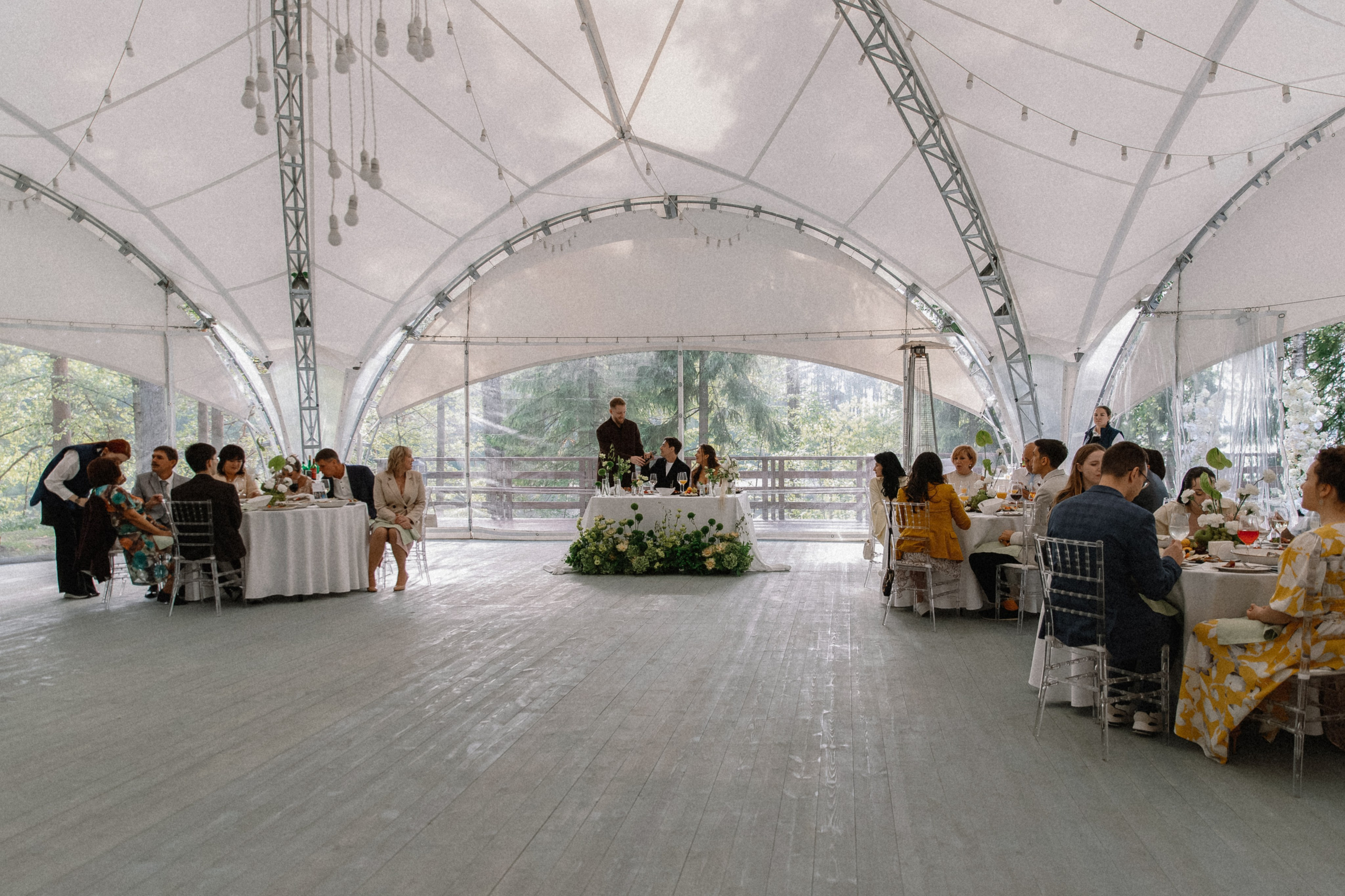Карина + Дима: банкет. Николь — ваш любимый фотограф в Санкт-Петербурге