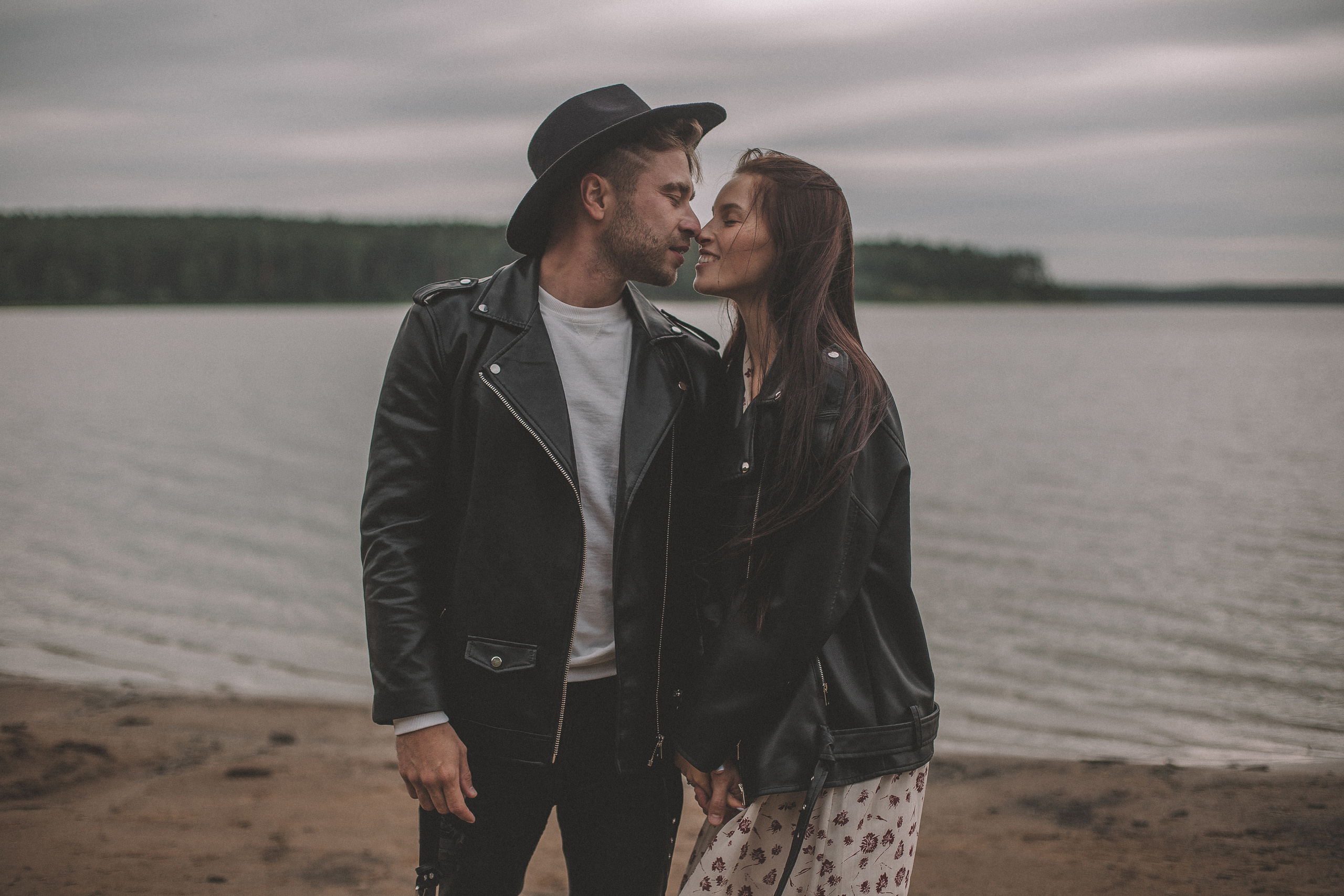 Фотосессия love story на природе. Фотограф Екатерина Амбрушкевич