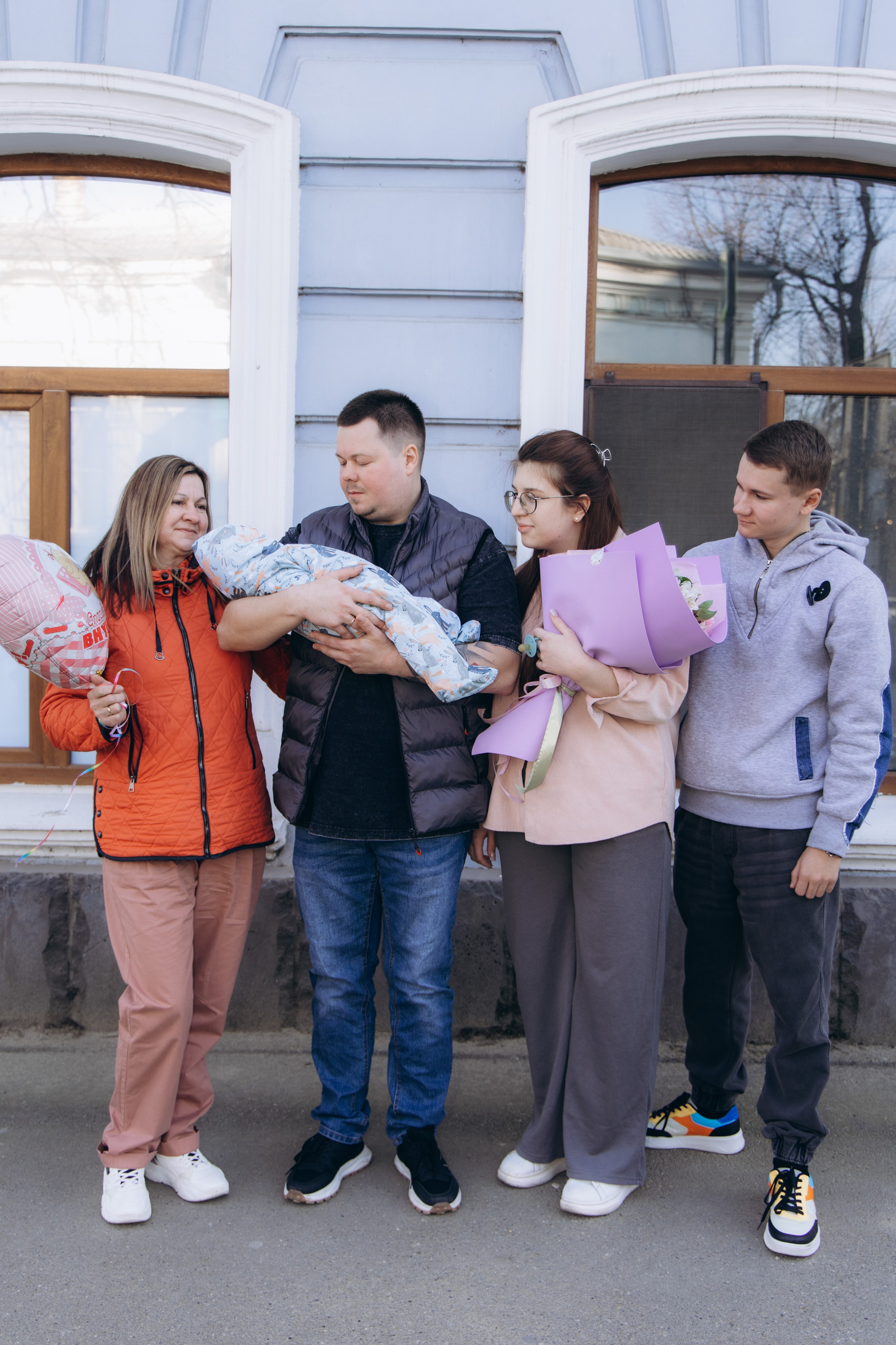 Выписка Евы + Нью Борн. Свадебный и семейный фотограф в Краснодаре Диана Смирнова