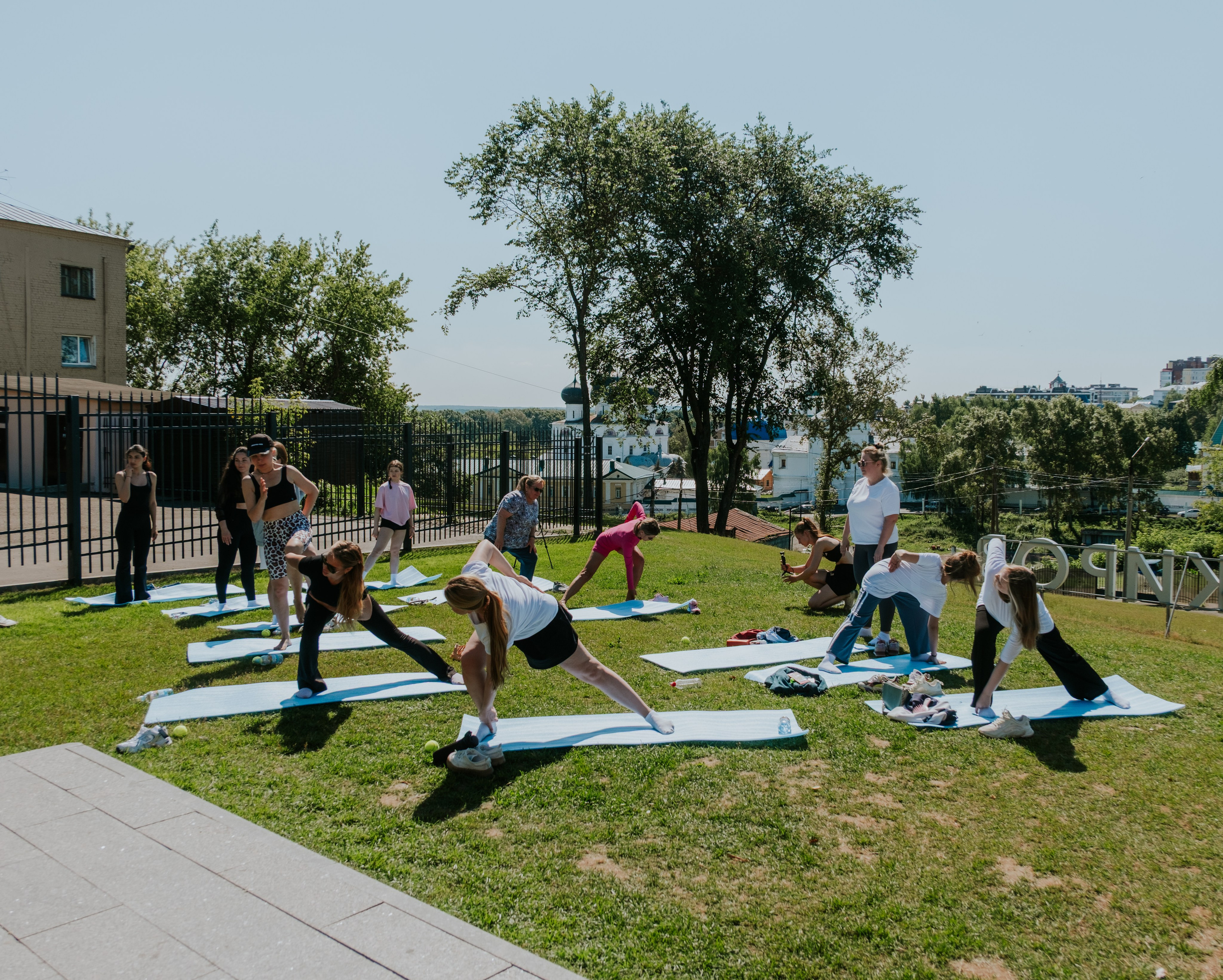 Дебют МакАура. Репортаж с возложения цветов 23.02.2023