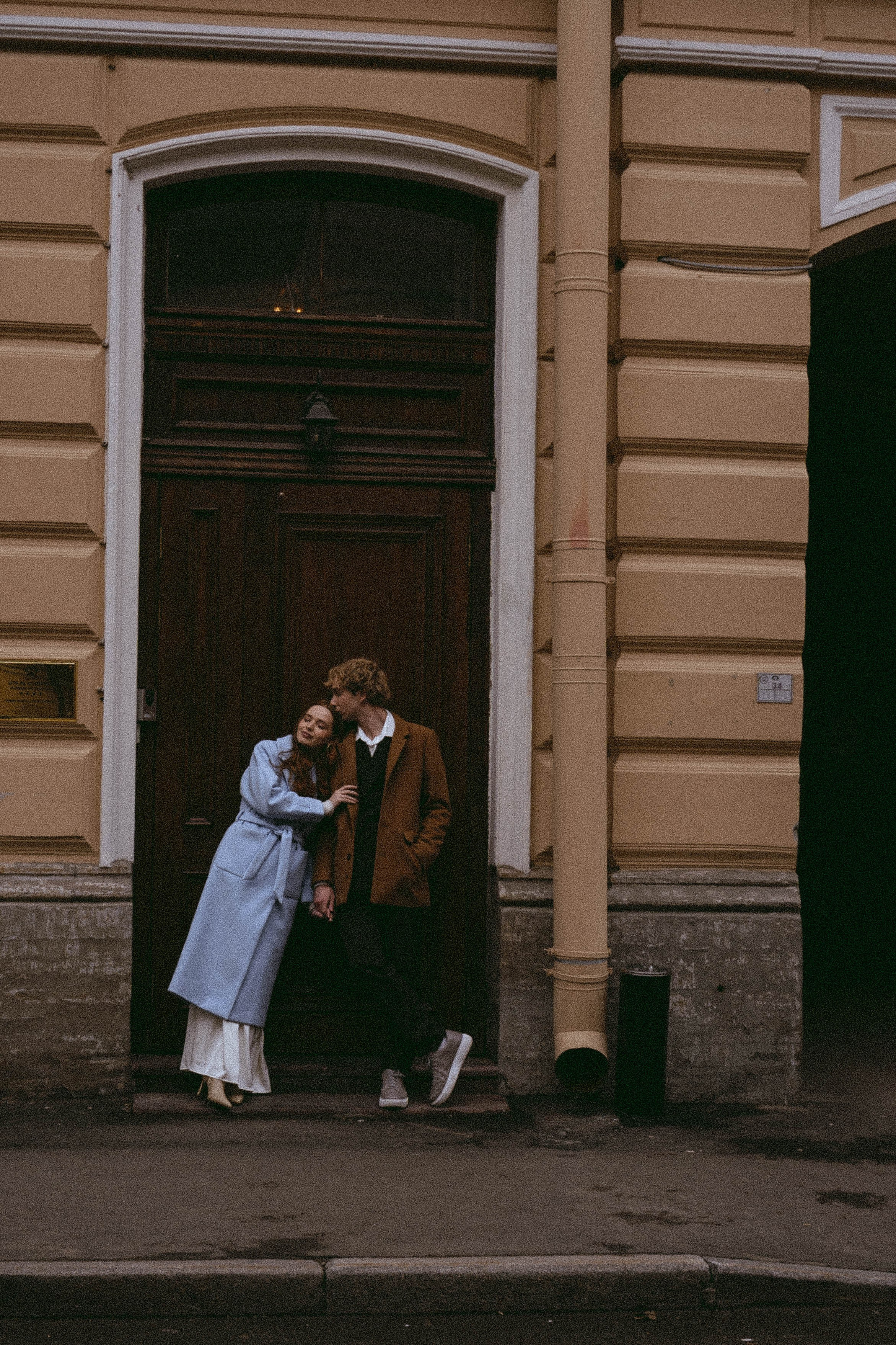 СВАДЕБНАЯ ПРОГУЛКА ПО ПЕТРОГРАДКЕ ВЕСНОЙ (ФОТОСЕССИИЯ ПАРЫ СВАДЕБНАЯ). Профессиональный фотограф, Санкт-Петербург — Виктория Богомолова