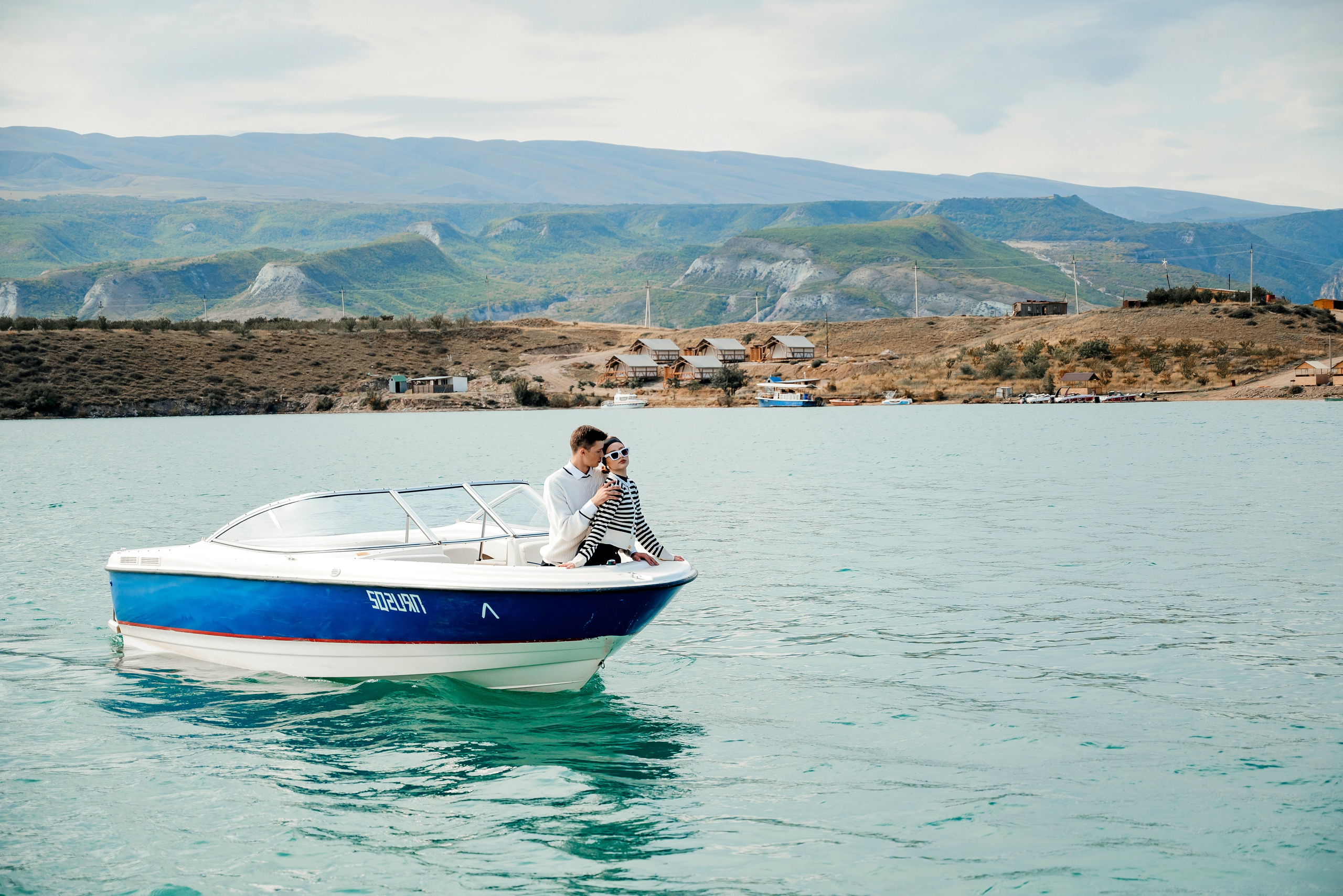 Love story на катере. Свадебный и семейный фотограф в Донецке, Ростове, Севастополе!