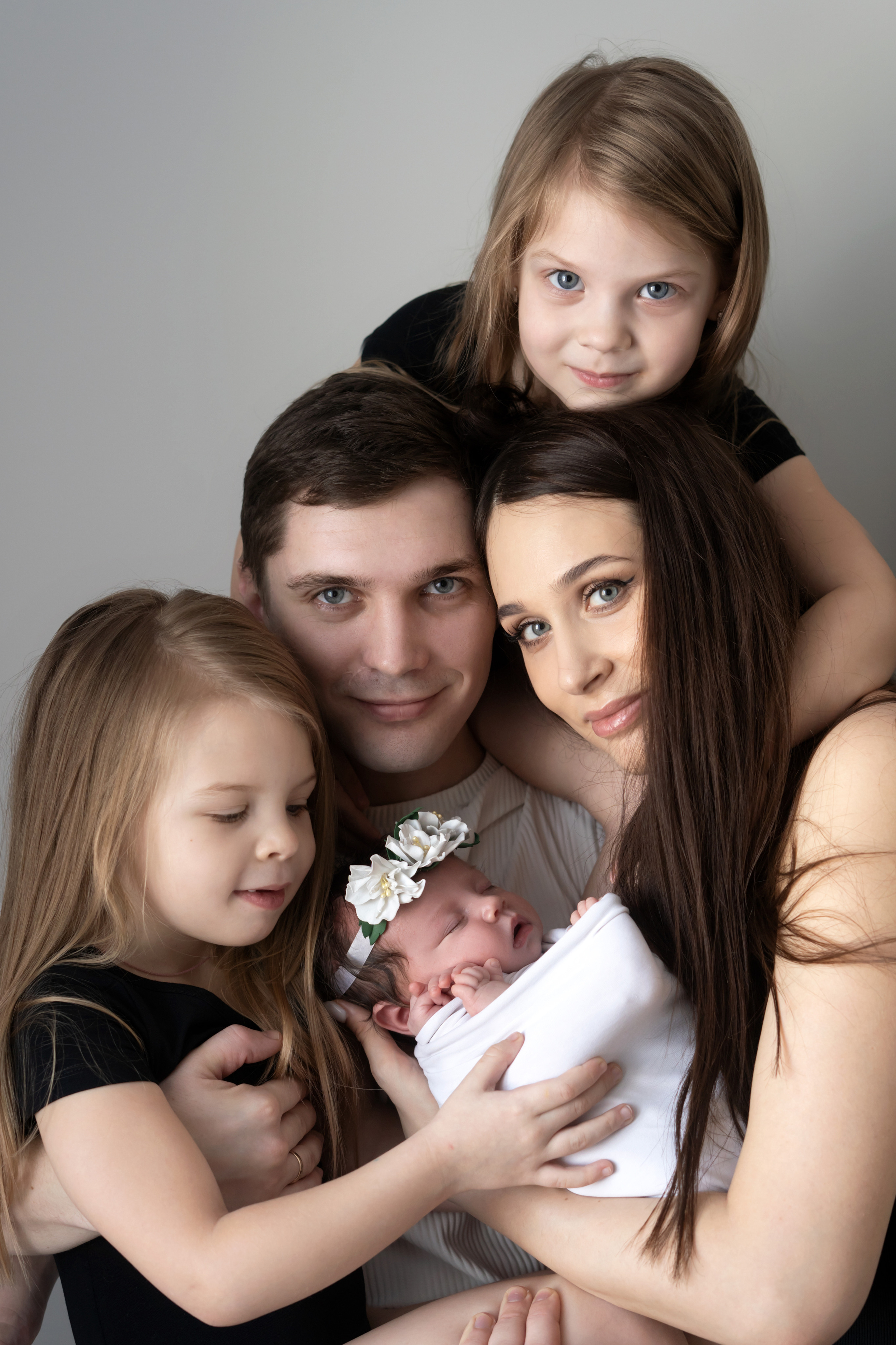 Фото с родителями. Мила Посвит Фотограф новорожденных в Тобольске