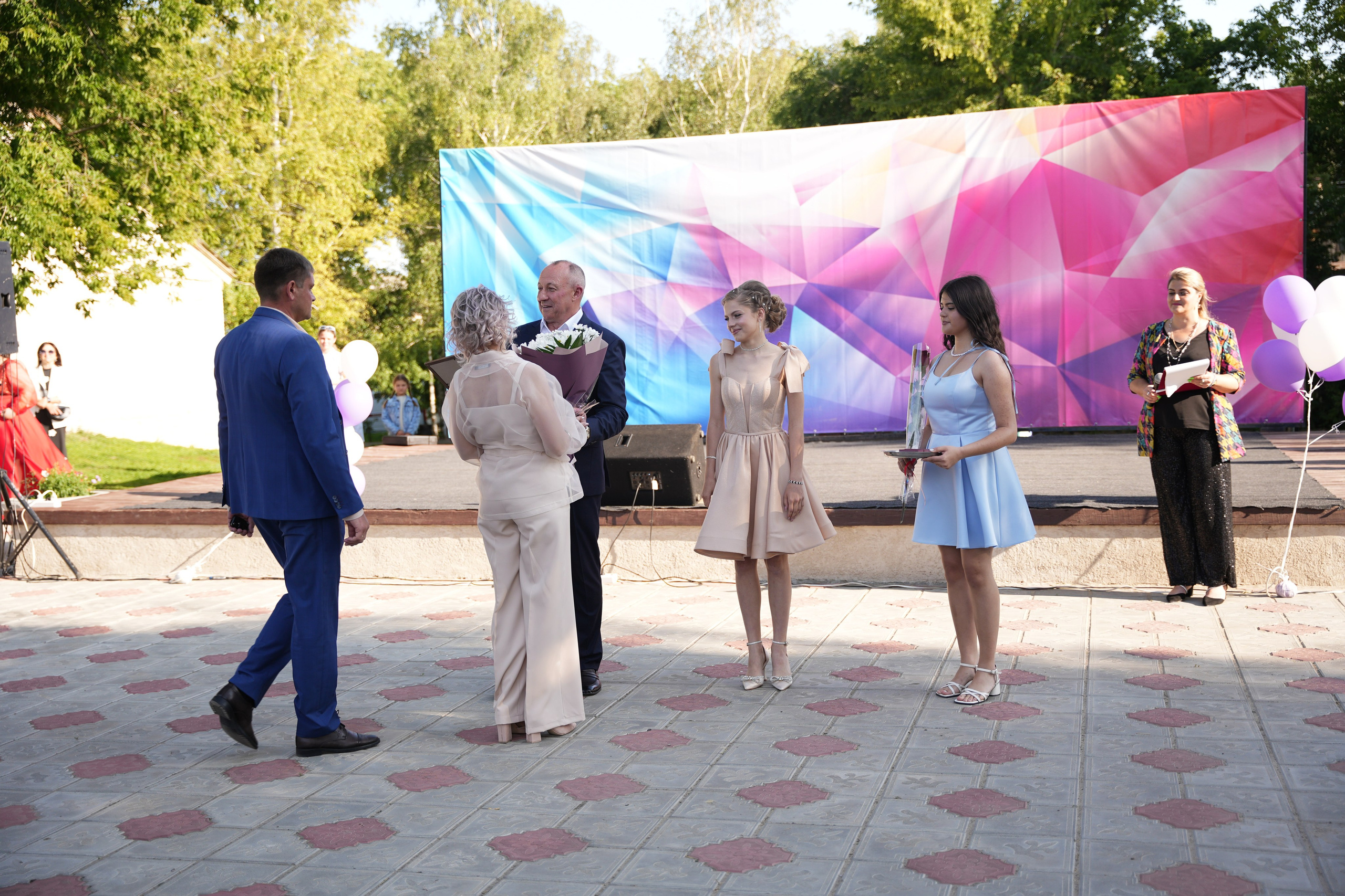 Выпускной в парке. Ольга Плаксина фотограф в Саратове