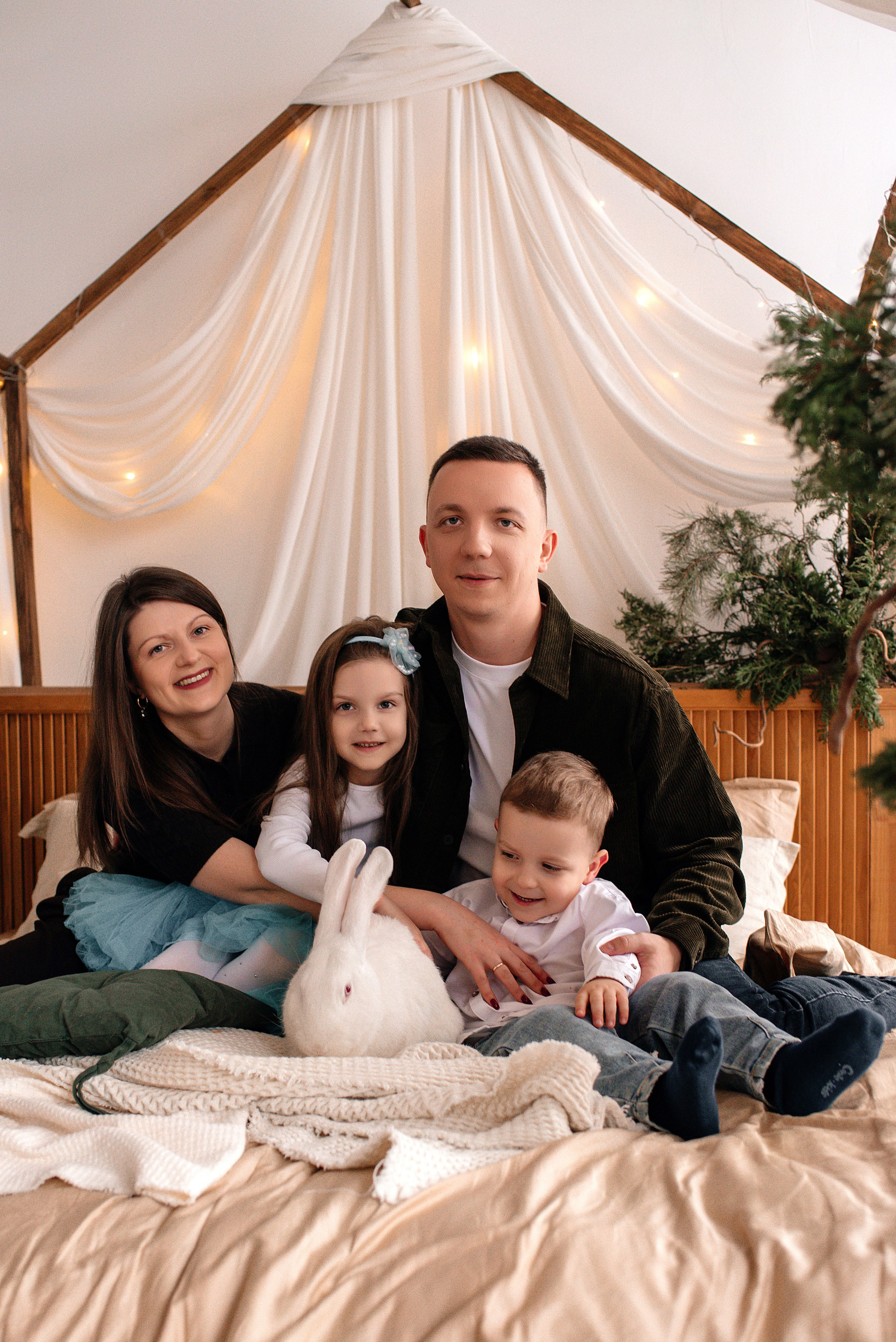Наталья с семьей. Марта Корженко — фотограф, контент фотограф, визуализатор бренда
