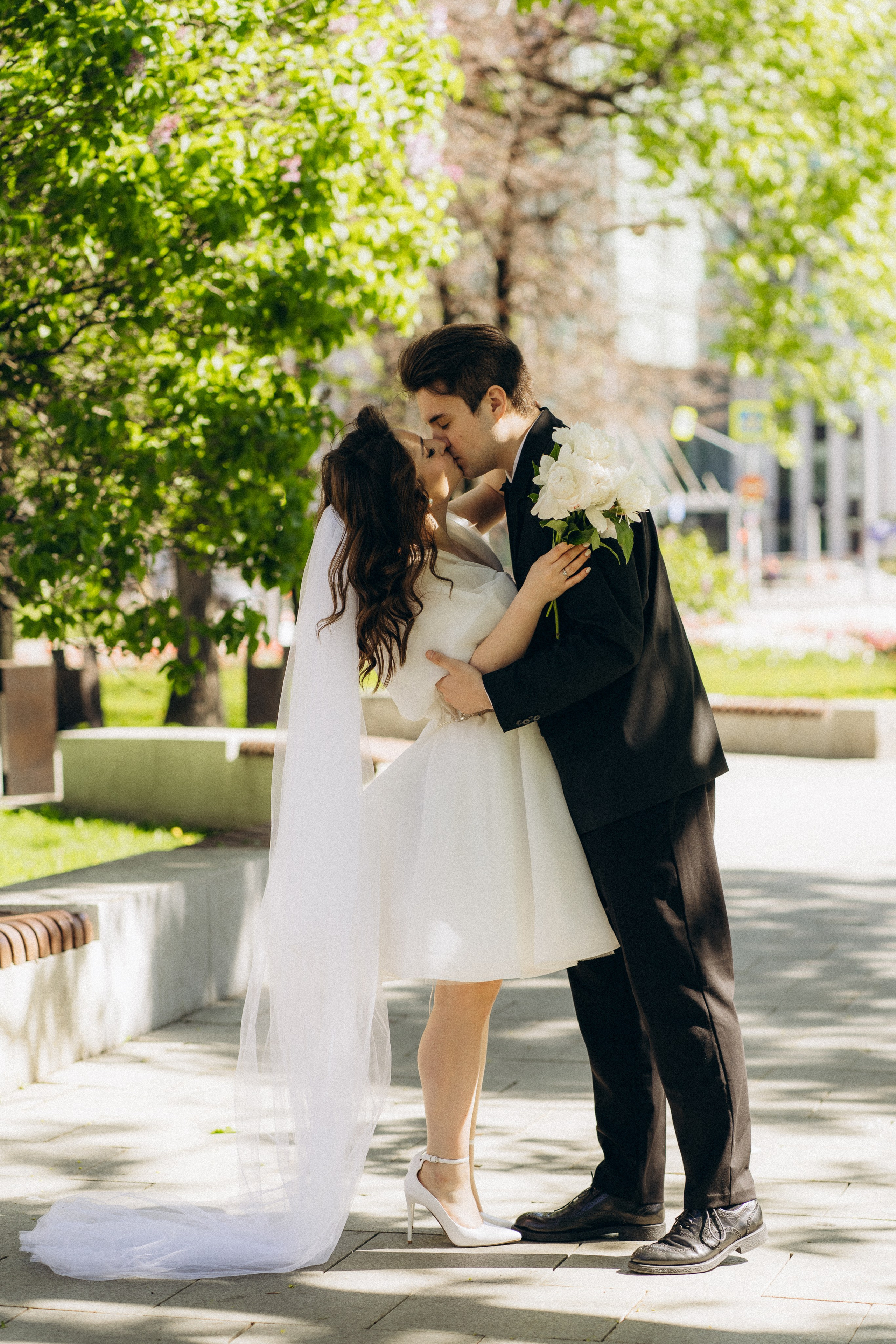 Свадебная фотопрогулка в Москве по центру города. Свадебный фотограф в Москве Анна Полушина