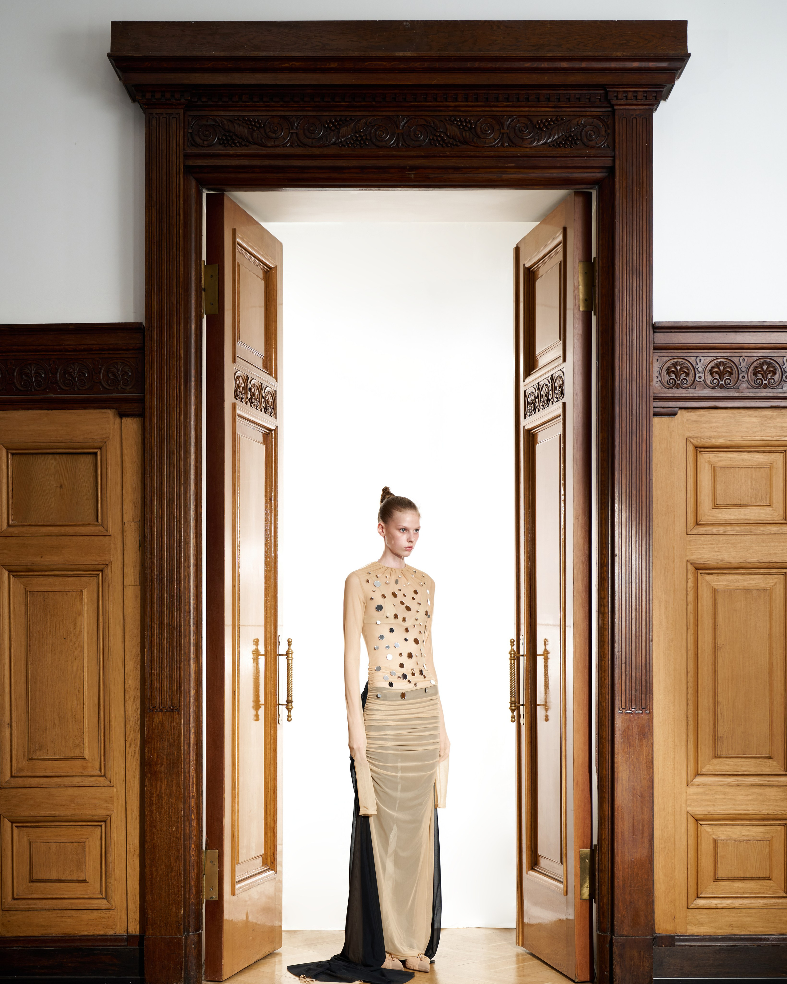 WOS. Ретушер для брендов одежды в Москве Струцкая Кристина