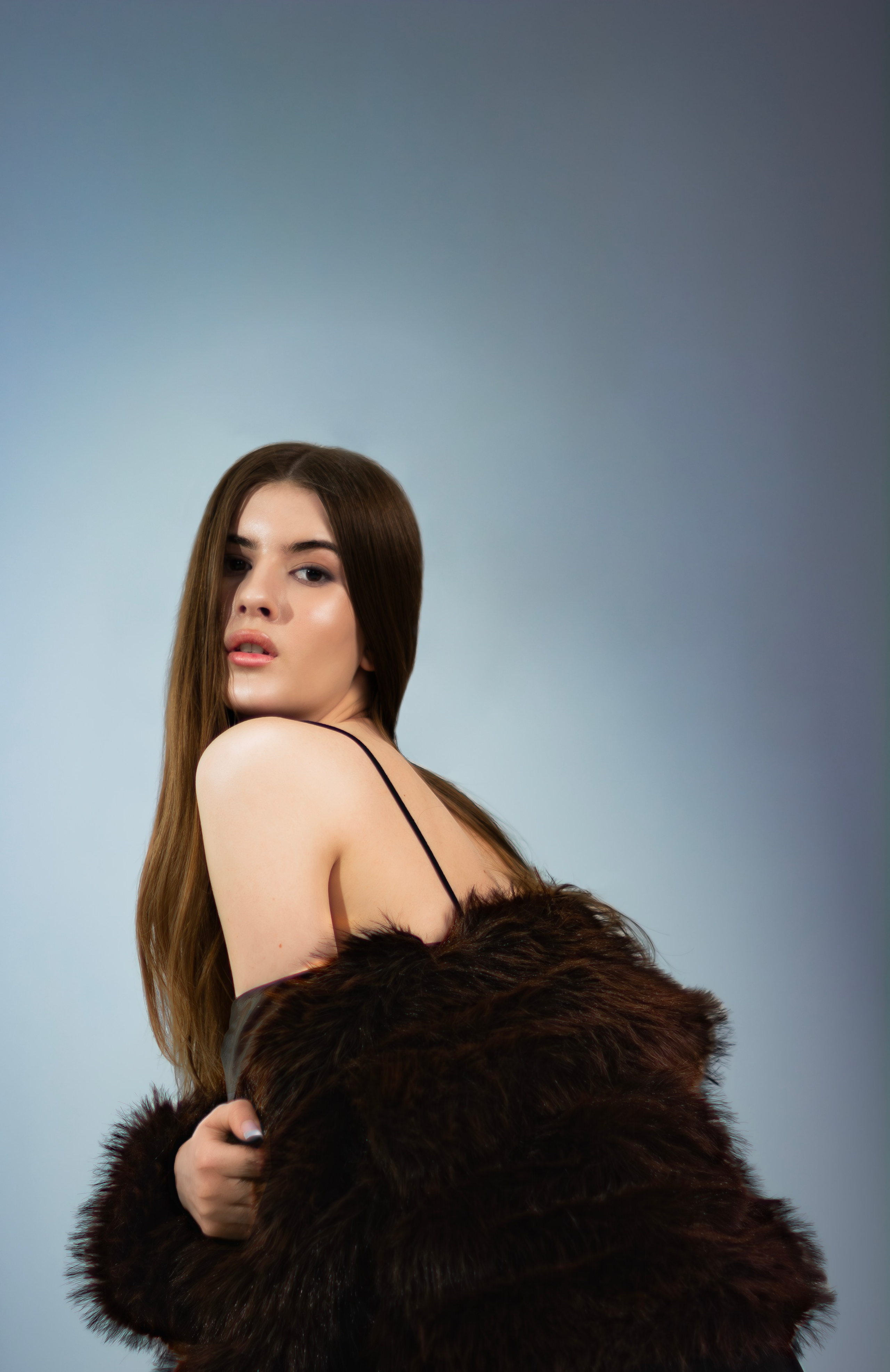 Milatabak. Модельный фотограф в Москве. Создаю образы в духе глянцевых журналов: откровенные, дерзкие