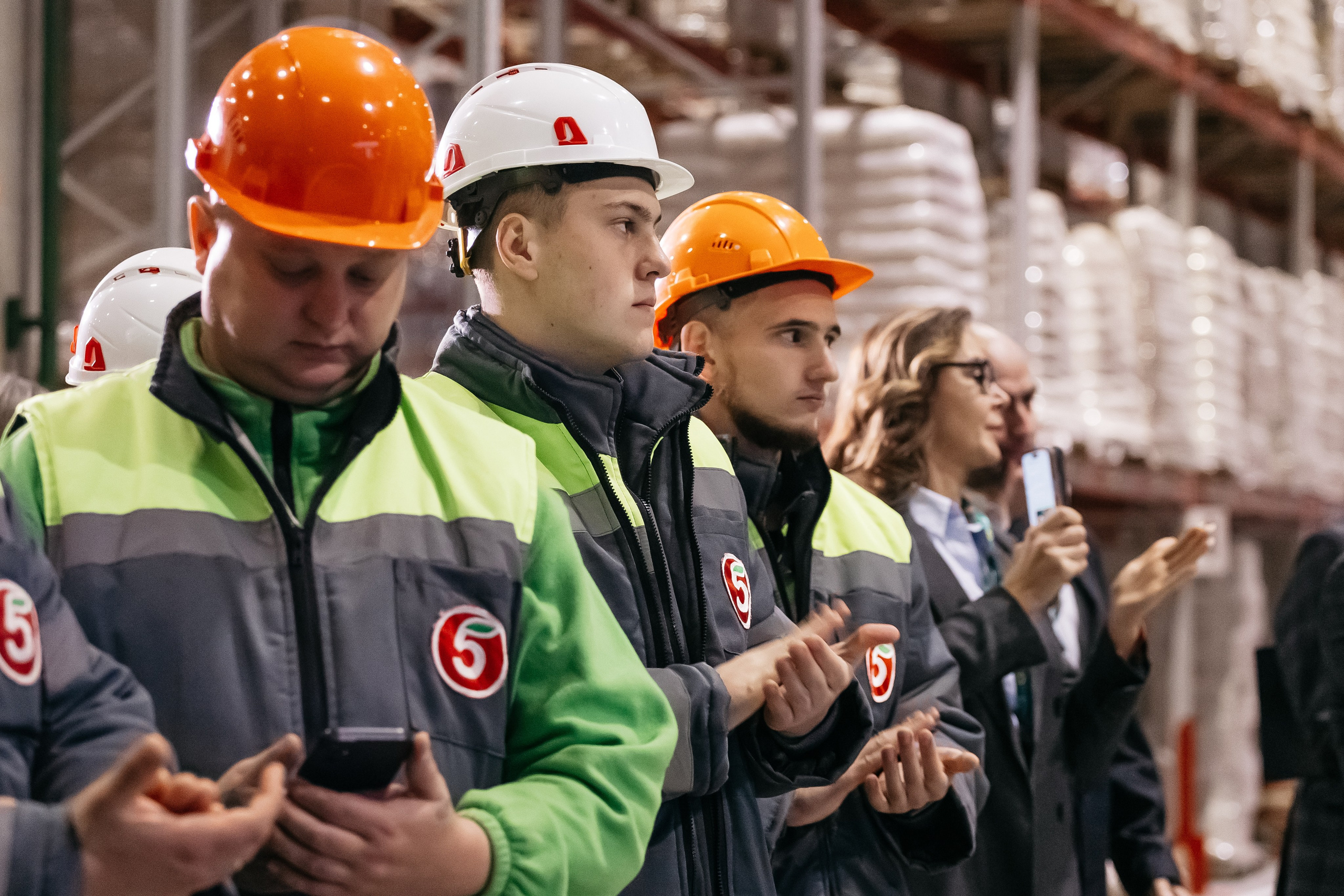 Открытие распределительного центра «Пятёрочки» и «Чижик» в городе Кемерово. Фотограф Кемерово | Сергей
