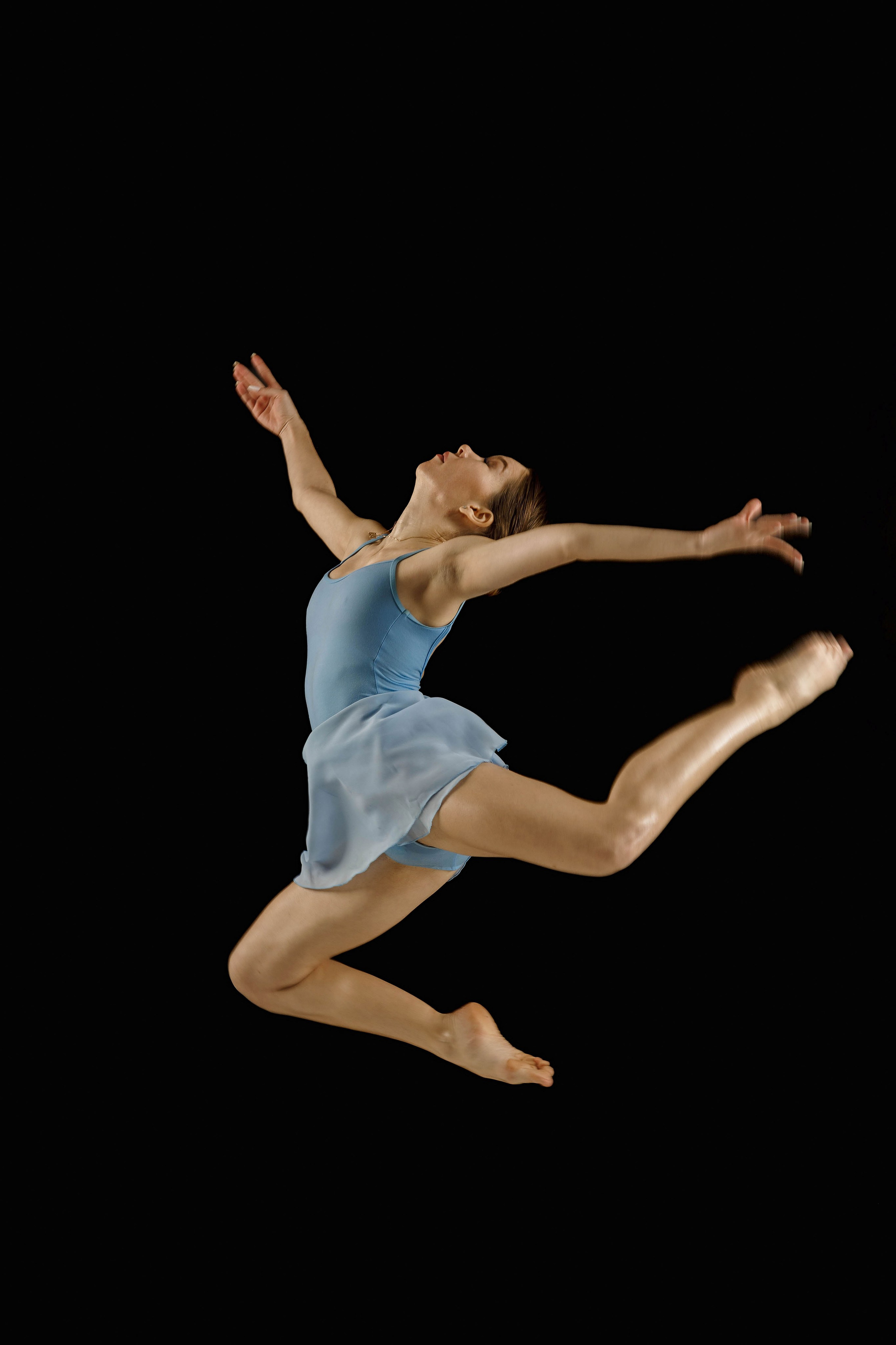 Студийная фотосессия танцовщицы Лены. Портретный и репортажный фотограф в Чебоксарах Андриян Чаркин