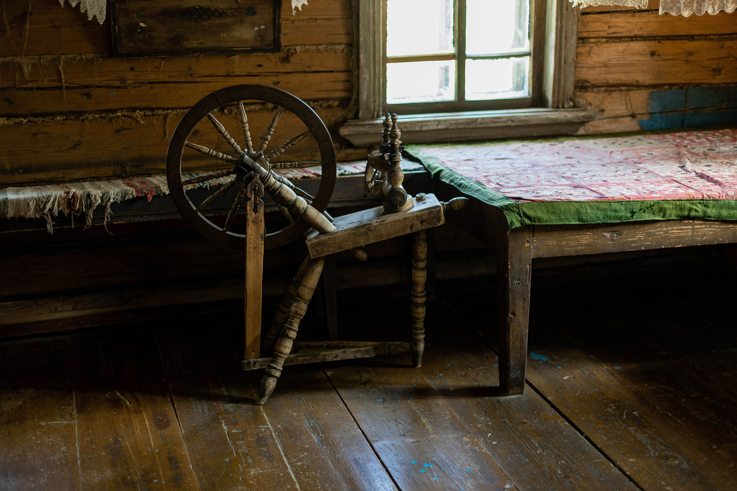 Фотосессия с Екатериной Анисимовой в Ибресинском этнографическом музее. Портретный и репортажный фотограф в Чебоксарах Андриян Чаркин
