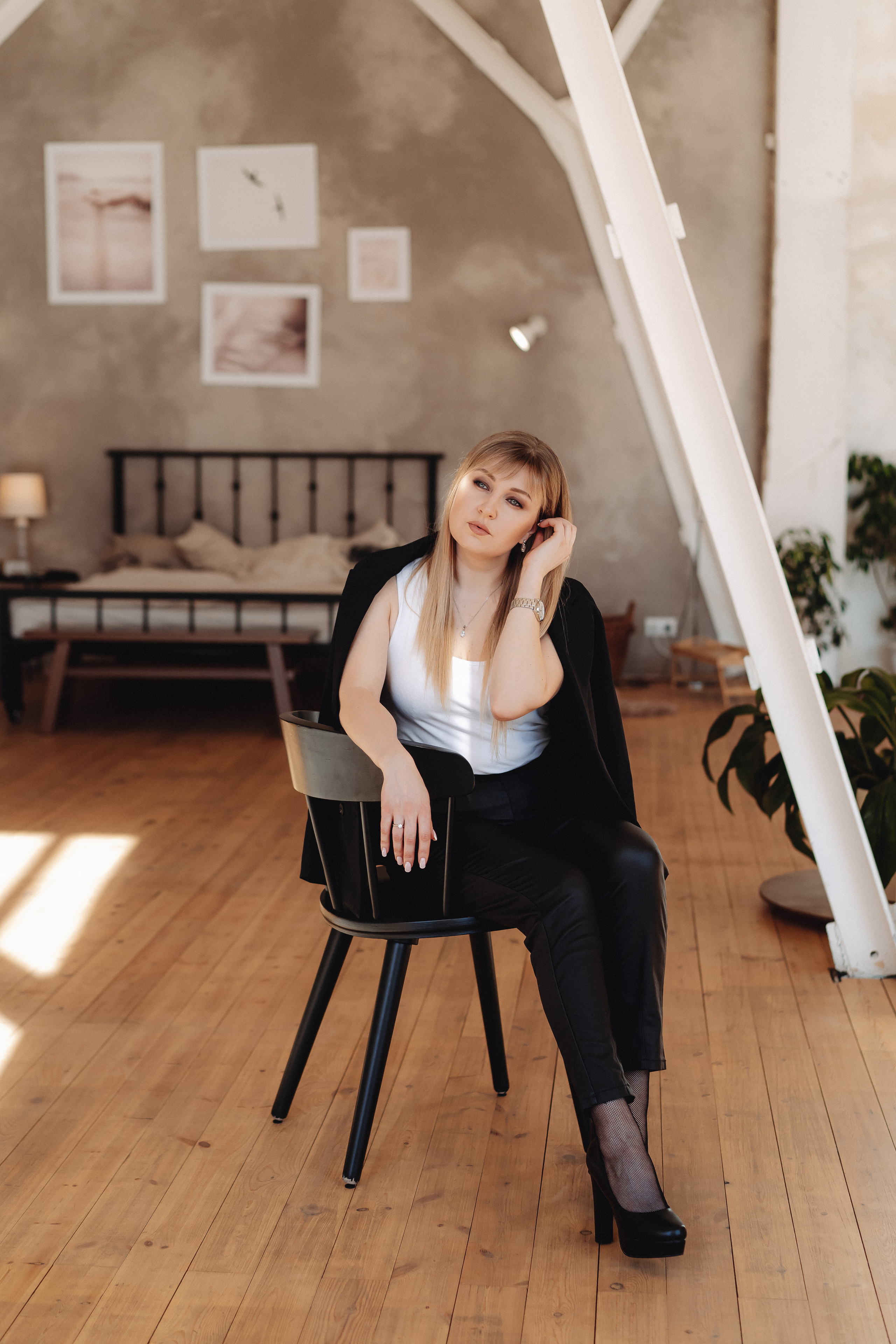 В студии. Семейный и контент фотограф в Красноярске Власова Екатерина