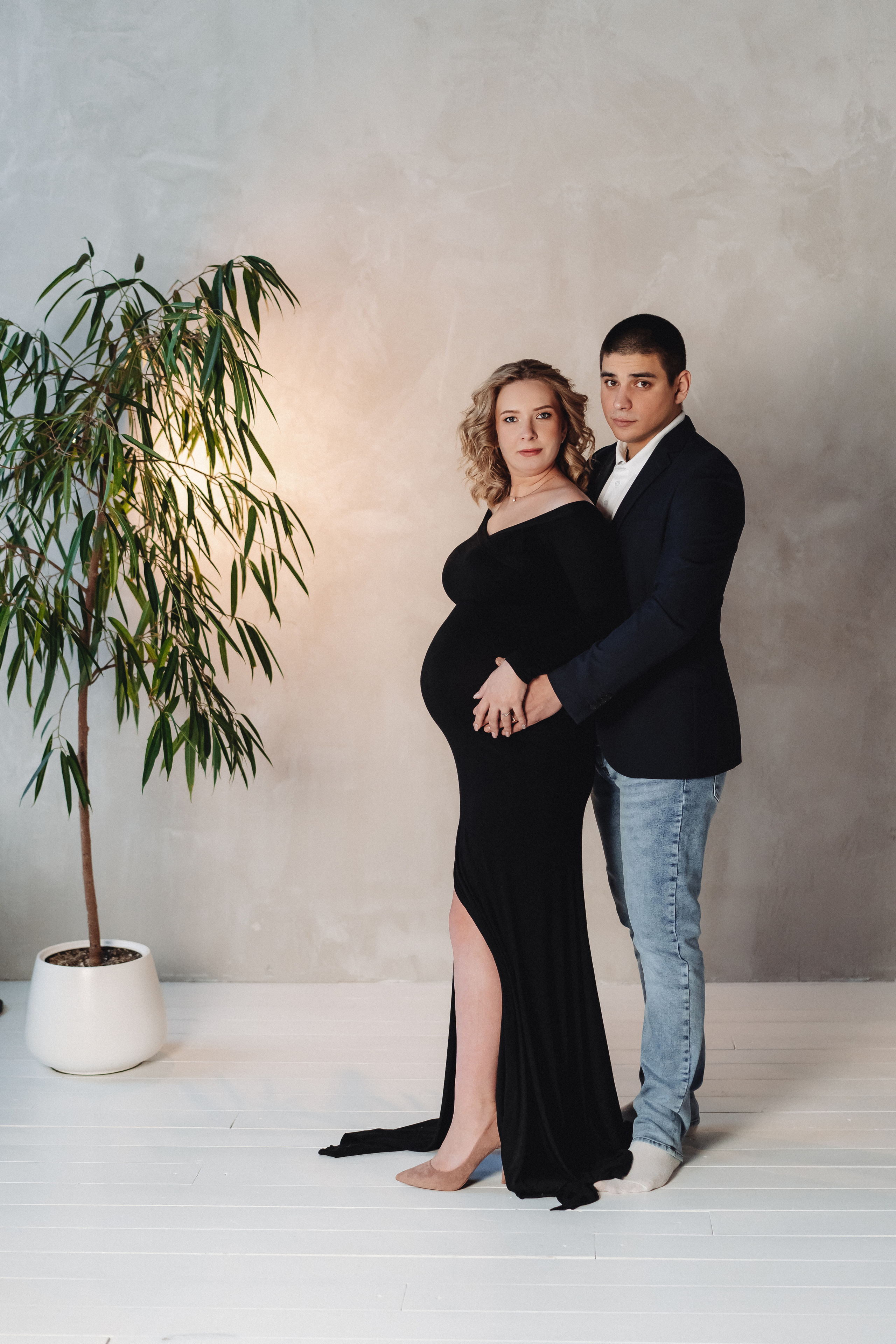 В студии. Семейный и контент фотограф в Красноярске Власова Екатерина